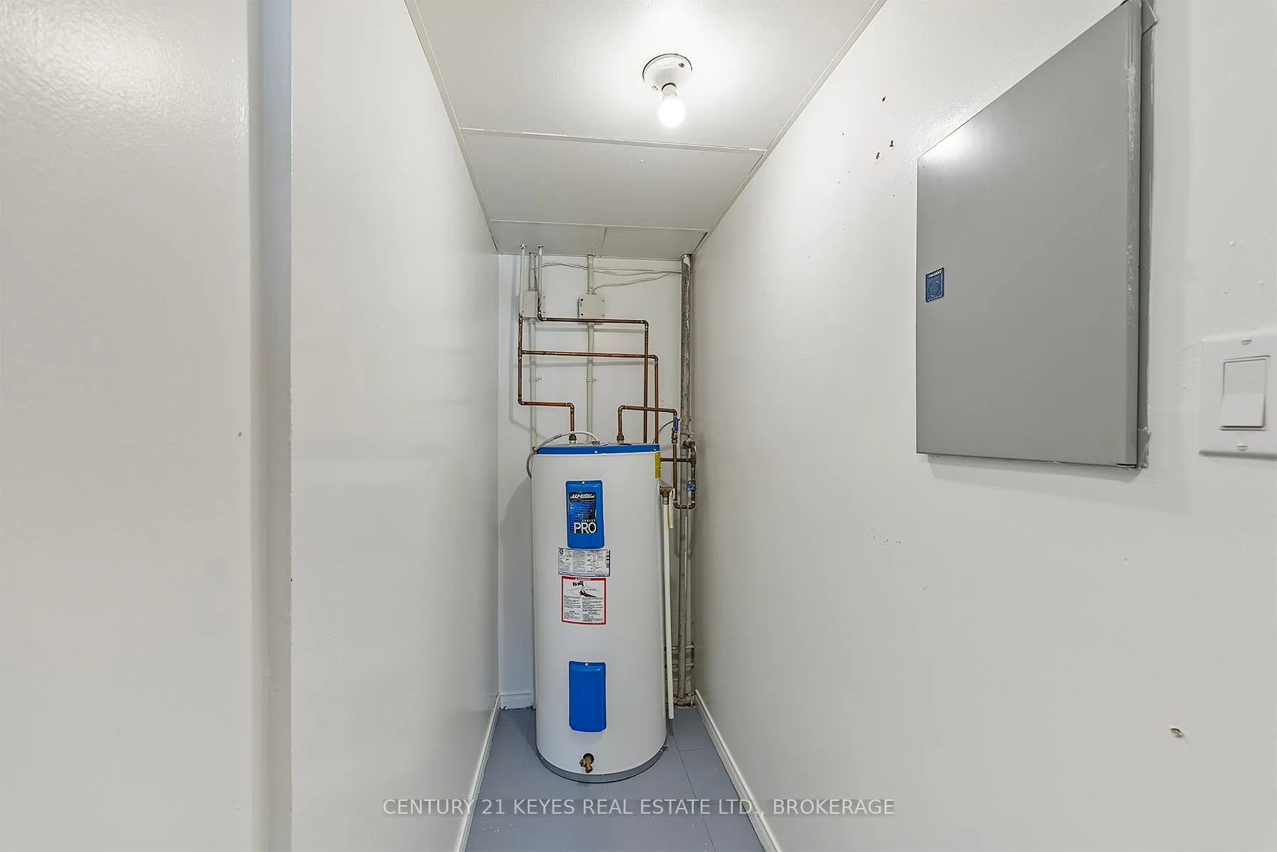 Photo 27 of Unit 511, 745 Davis Drive, Kingston, East Gardiners Rd — HOMEH