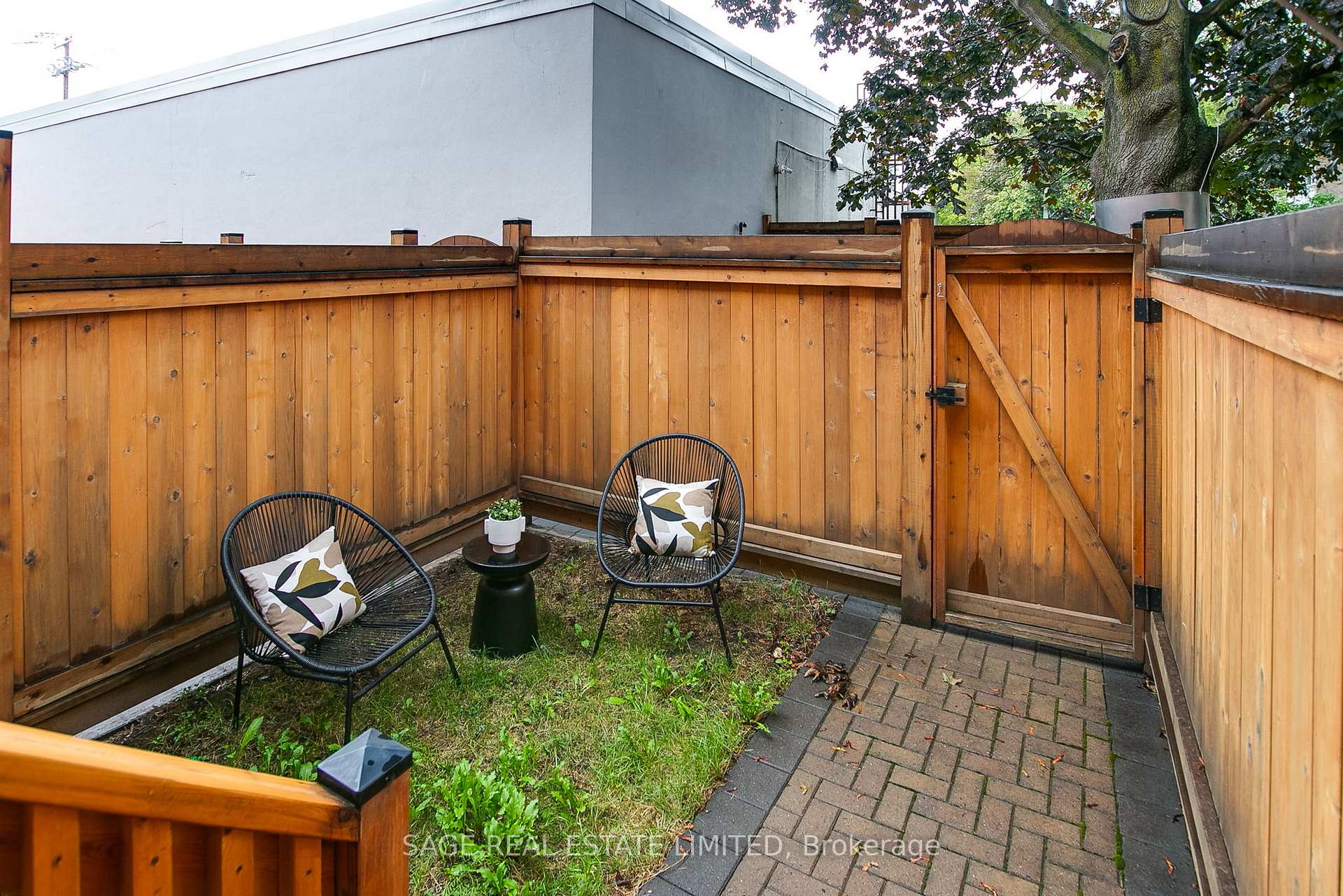 Photo 30 of Unit 7, 1666 Queen Street E, Toronto, Woodbine Corridor — HOMEH