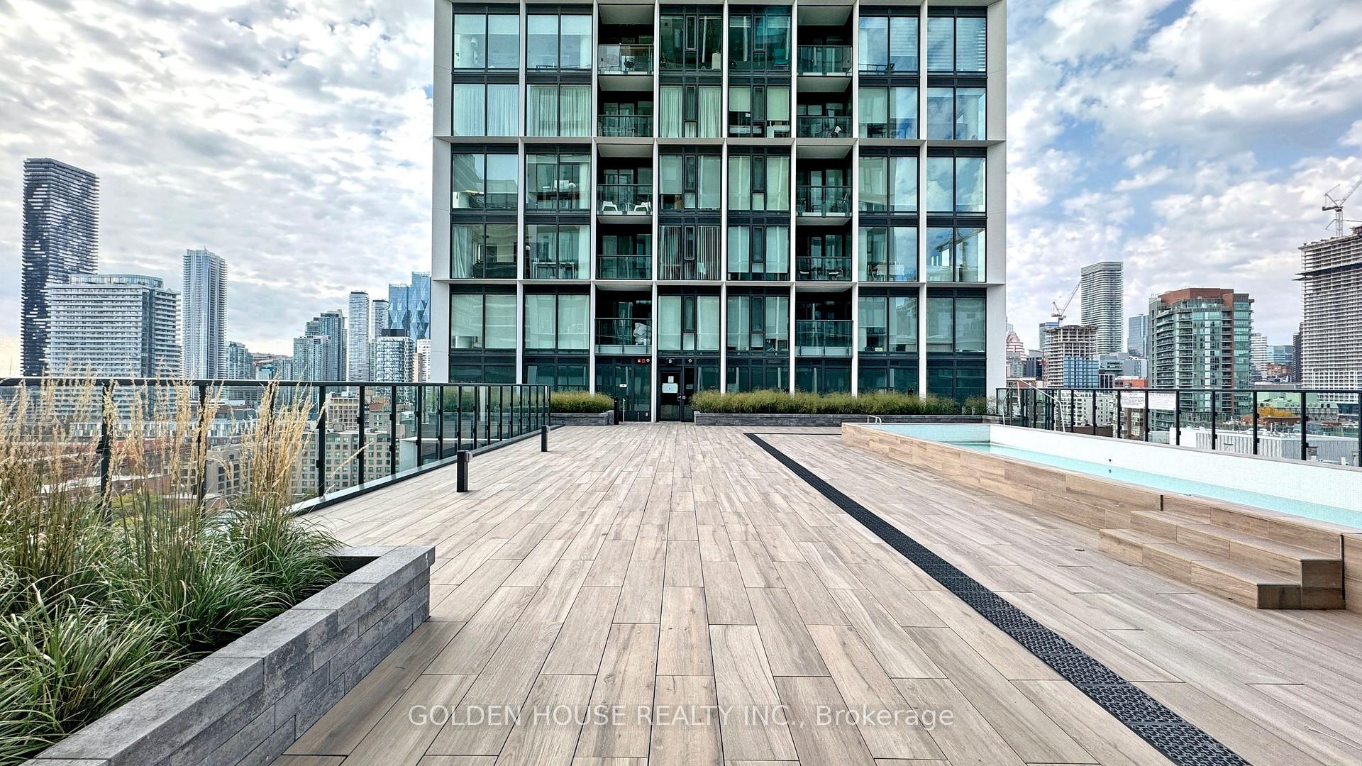 Photo 2 of Unit 708, 158 Front Street E, Toronto, Moss Park — HOMEH