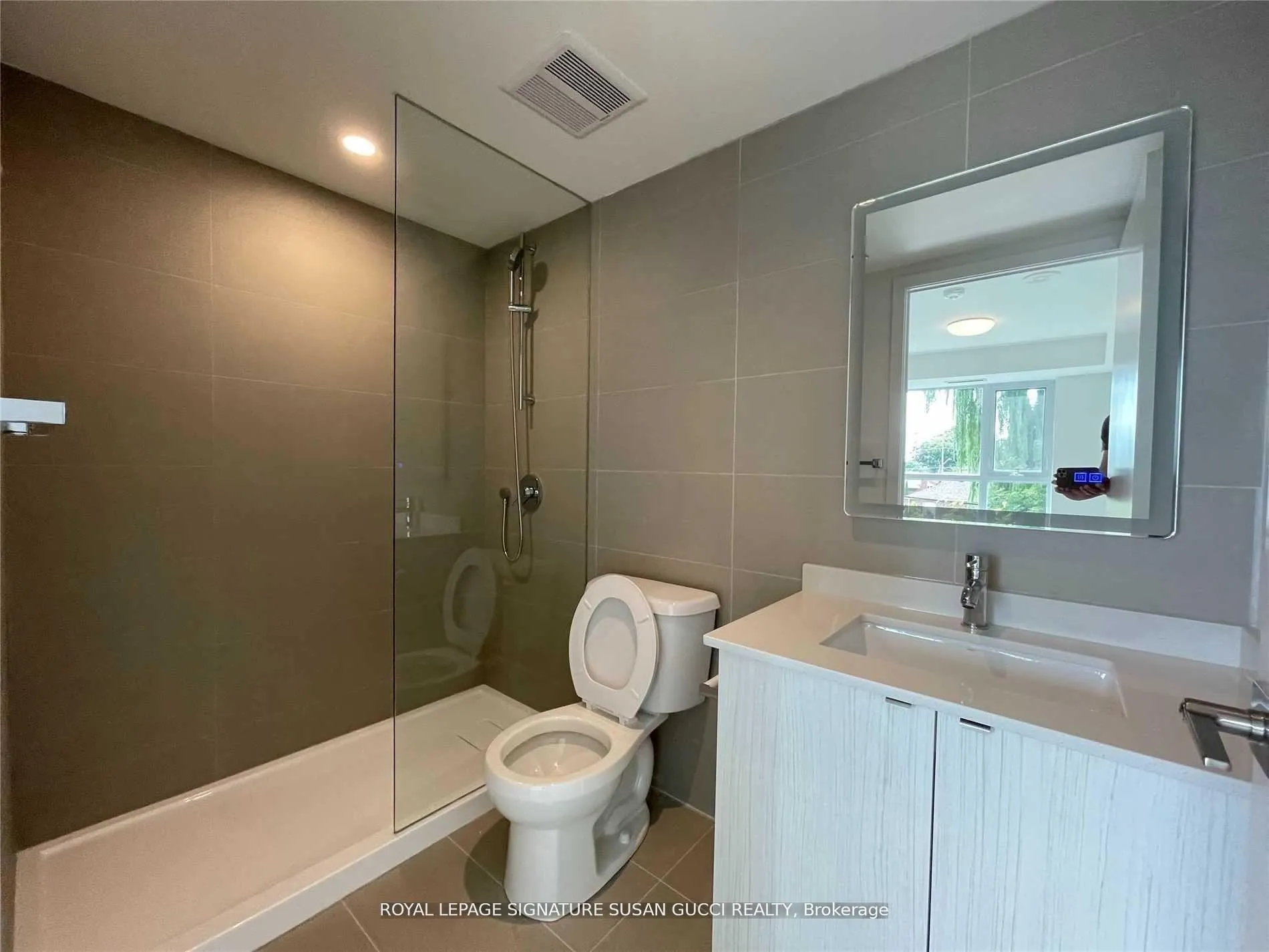 Photo 8 of Unit 203, 1401 O'Connor Drive, Toronto, O'Connor-Parkview — HOMEH