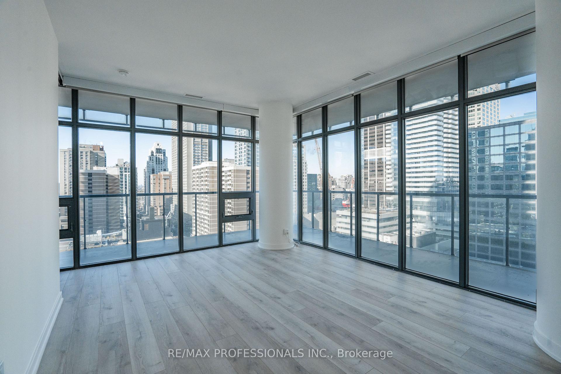 Photo 6 of Unit 1509, 33 Charles Street E, Toronto, Church-Yonge Corridor — HOMEH