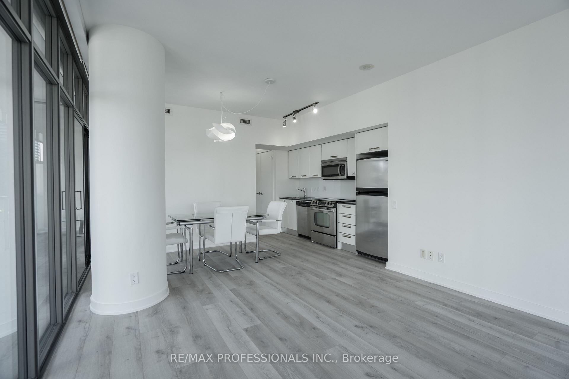Photo 8 of Unit 1509, 33 Charles Street E, Toronto, Church-Yonge Corridor — HOMEH