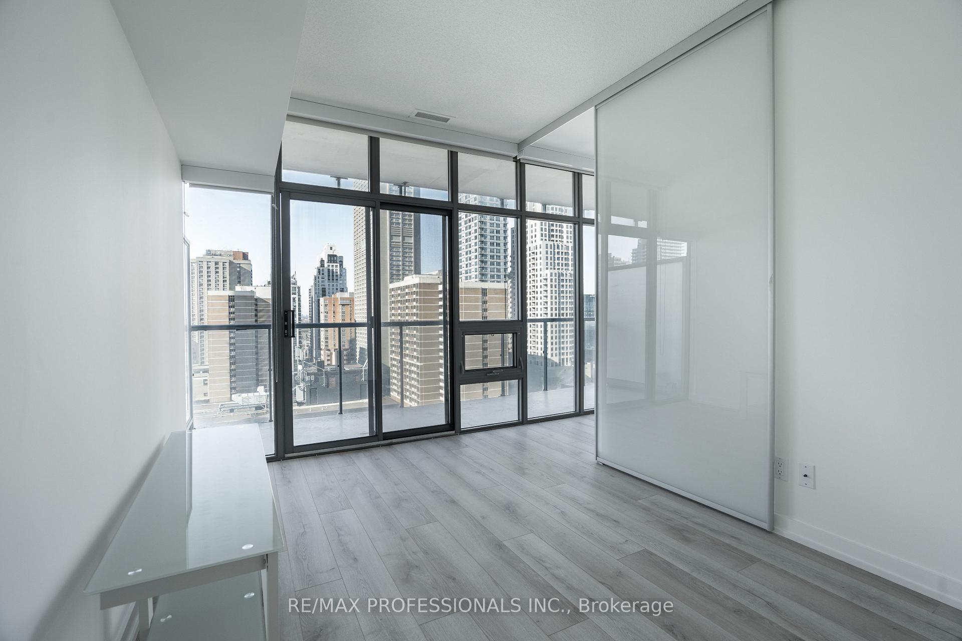 Photo 10 of Unit 1509, 33 Charles Street E, Toronto, Church-Yonge Corridor — HOMEH