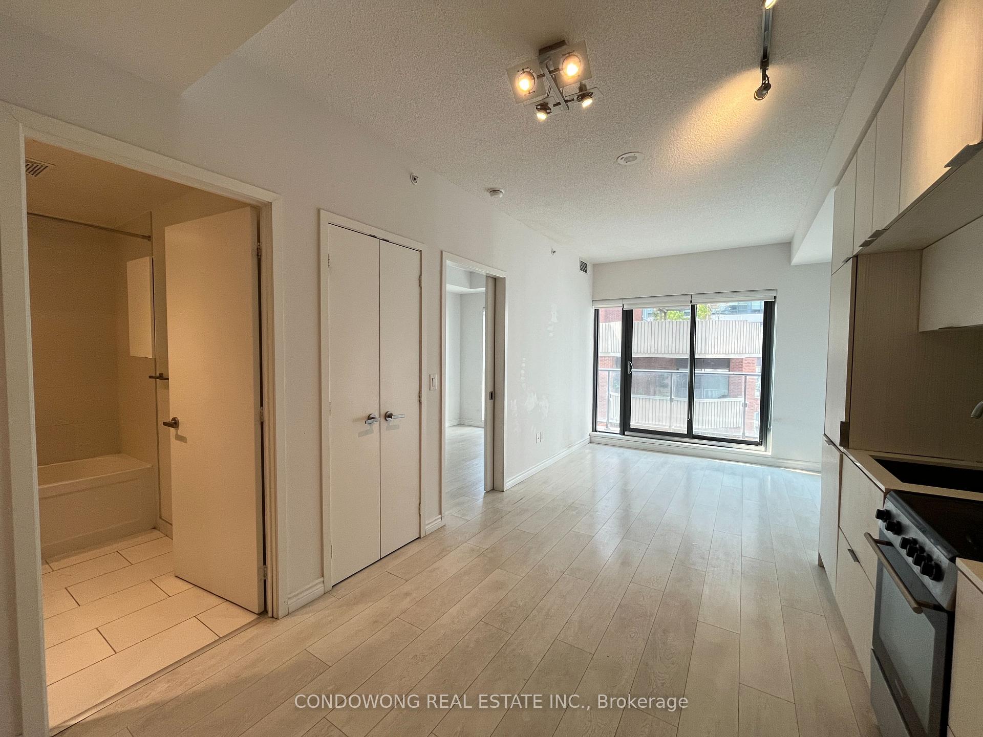 Front of Unit 1303, 159 Dundas Street E