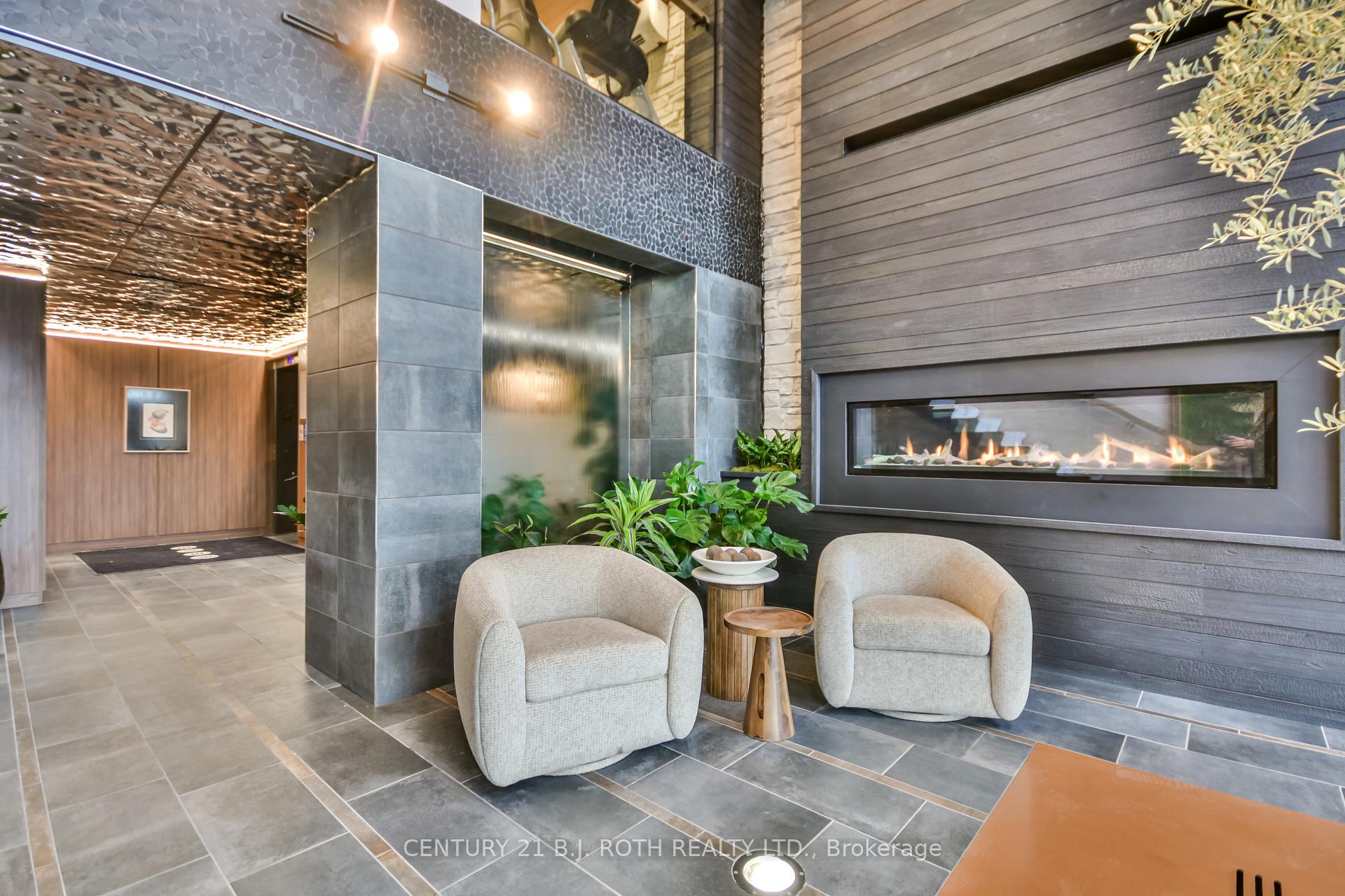 Photo 2 of Unit 606, 15 Kneeshaw Drive, Barrie, Rural Barrie Southeast — HOMEH