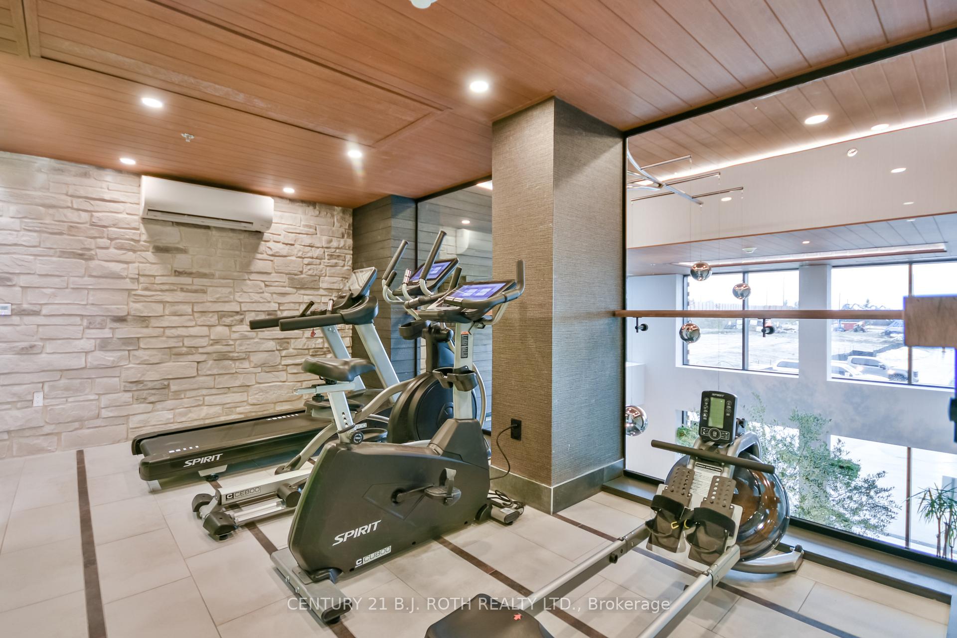 Photo 5 of Unit 606, 15 Kneeshaw Drive, Barrie, Rural Barrie Southeast — HOMEH