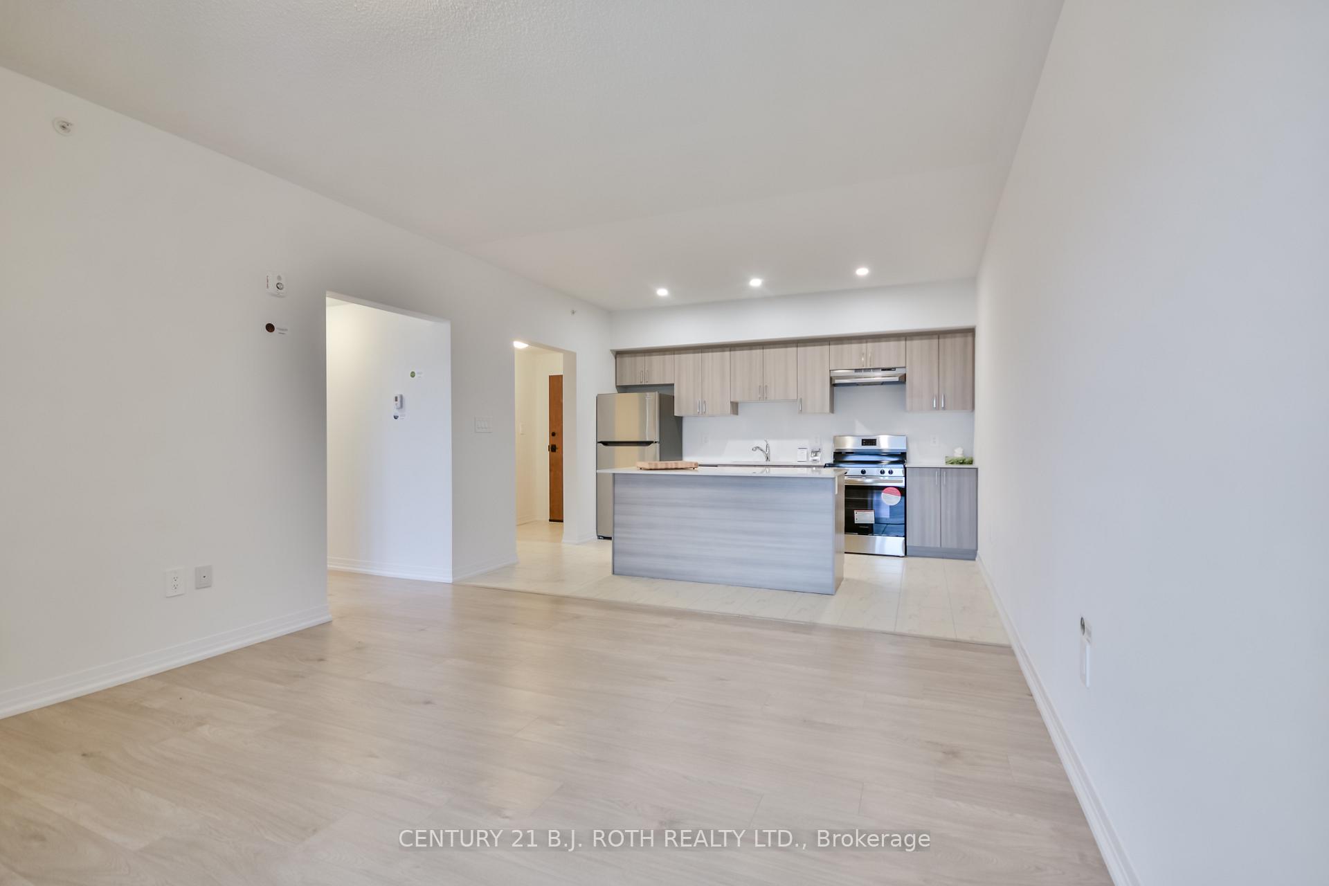 Photo 11 of Unit 606, 15 Kneeshaw Drive, Barrie, Rural Barrie Southeast — HOMEH