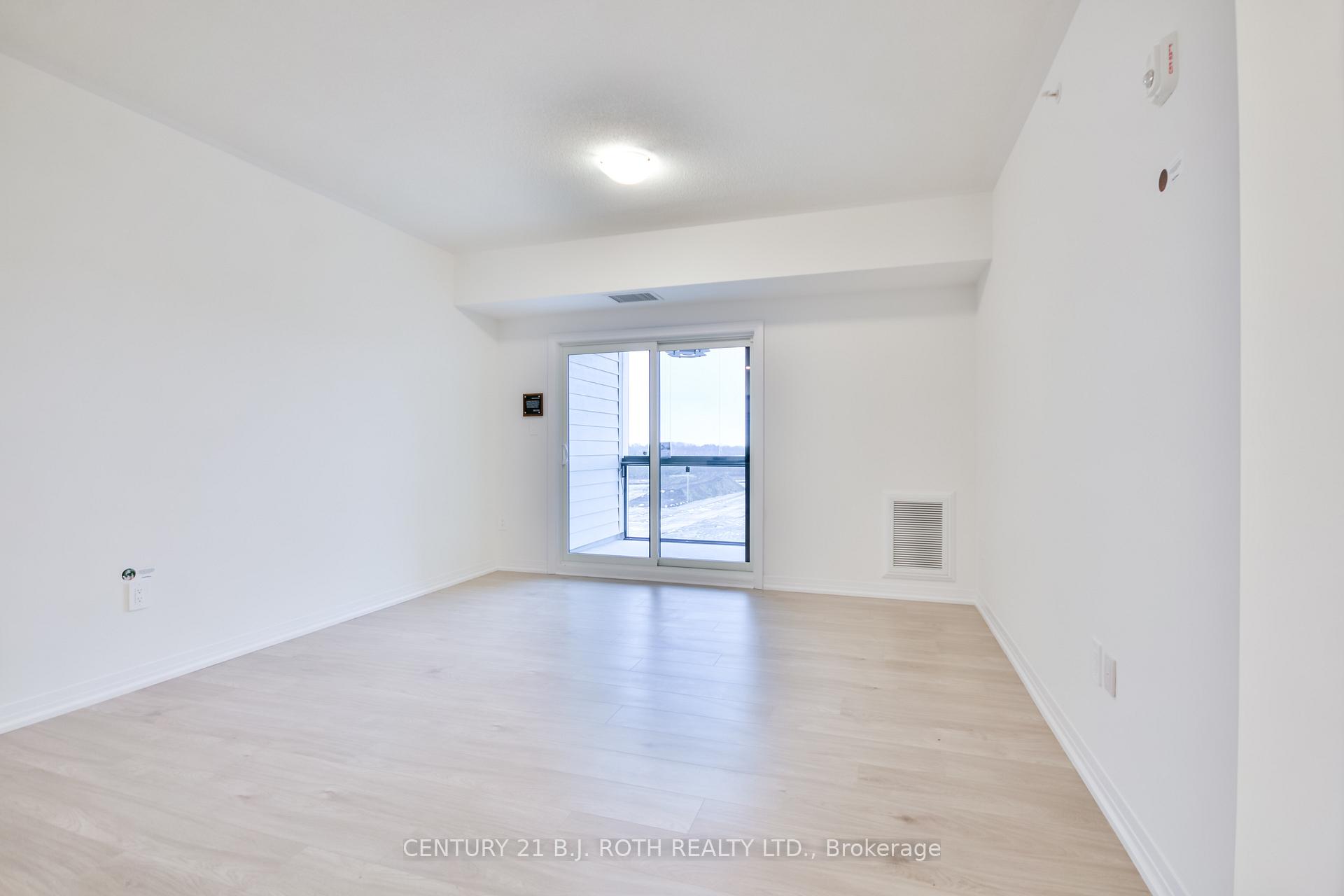 Photo 12 of Unit 606, 15 Kneeshaw Drive, Barrie, Rural Barrie Southeast — HOMEH