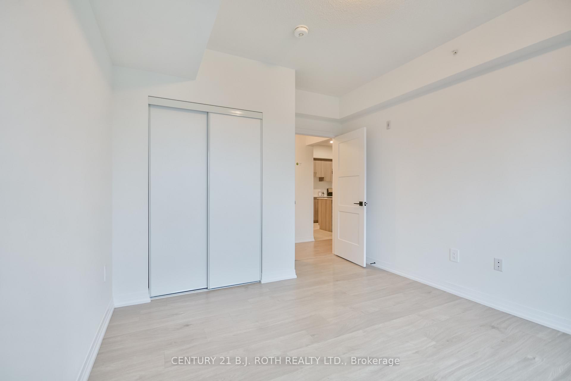 Photo 17 of Unit 606, 15 Kneeshaw Drive, Barrie, Rural Barrie Southeast — HOMEH