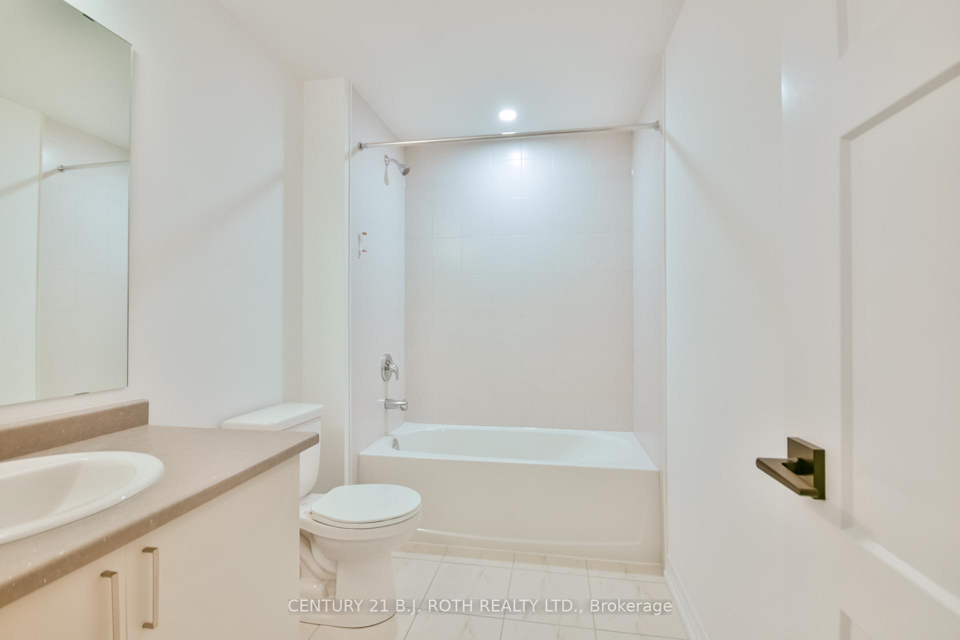 Photo 19 of Unit 606, 15 Kneeshaw Drive, Barrie, Rural Barrie Southeast — HOMEH