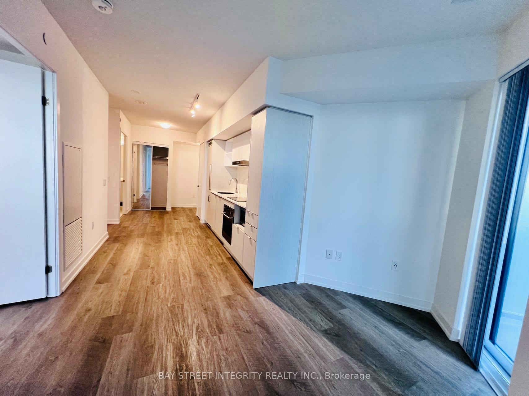 Photo 12 of Unit 2709, 55 Cooper Street, Toronto, Waterfront Communities — HOMEH