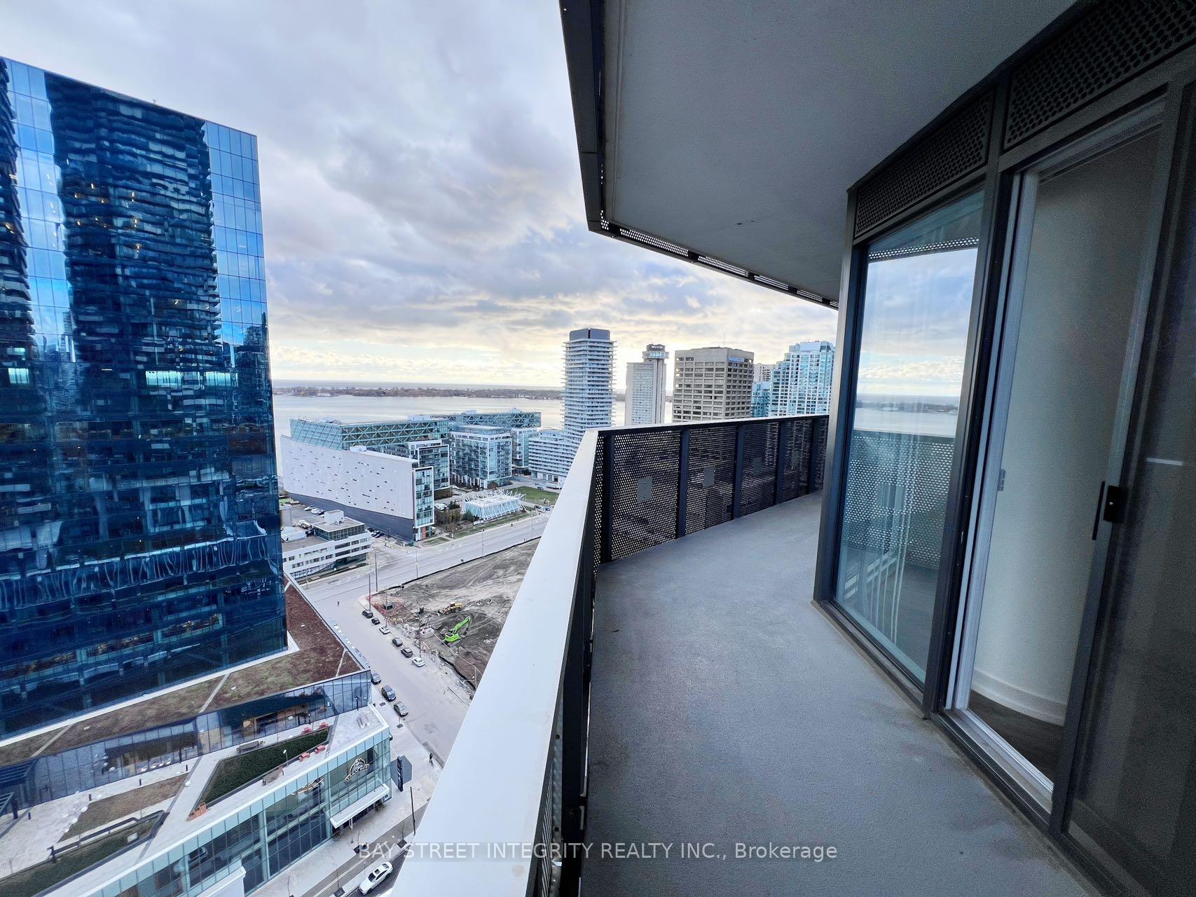 Photo 7 of Unit 2709, 55 Cooper Street, Toronto, Waterfront Communities — HOMEH