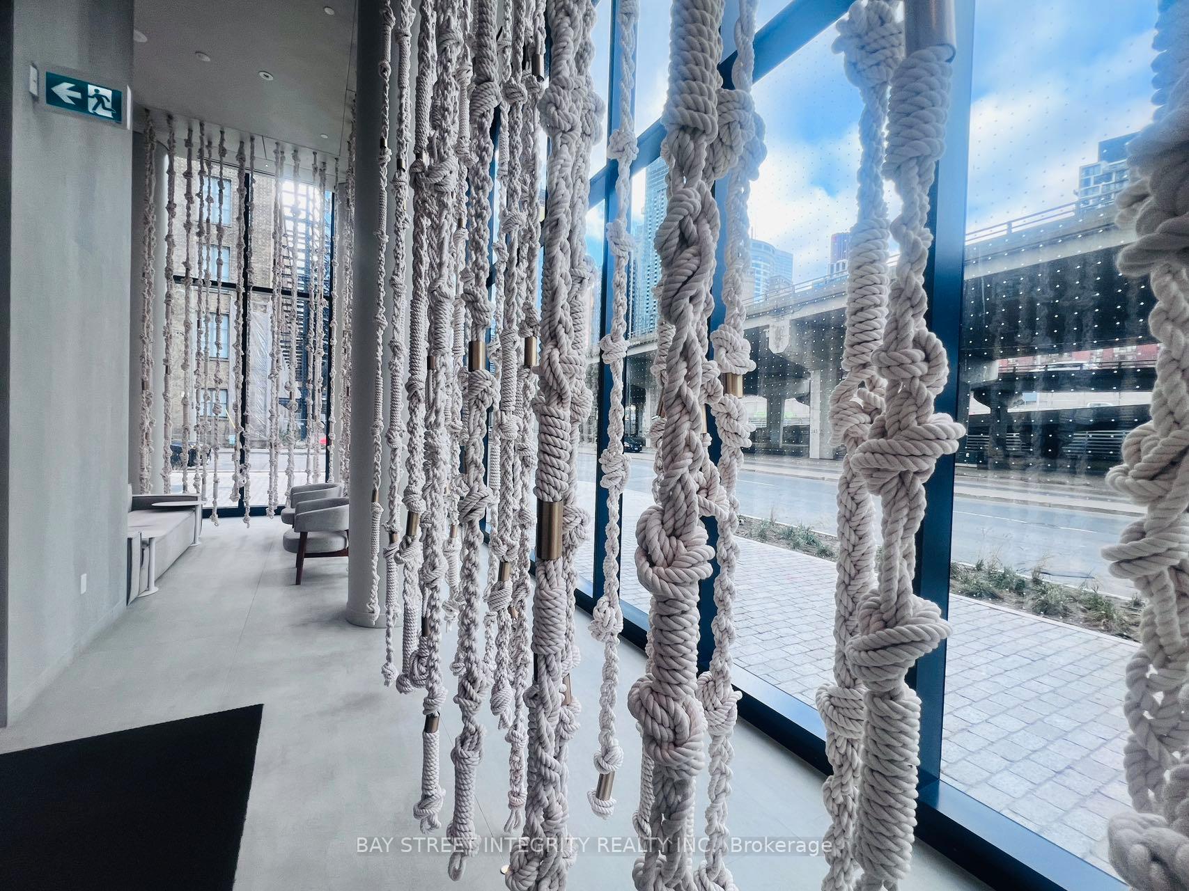 Photo 9 of Unit 2709, 55 Cooper Street, Toronto, Waterfront Communities — HOMEH