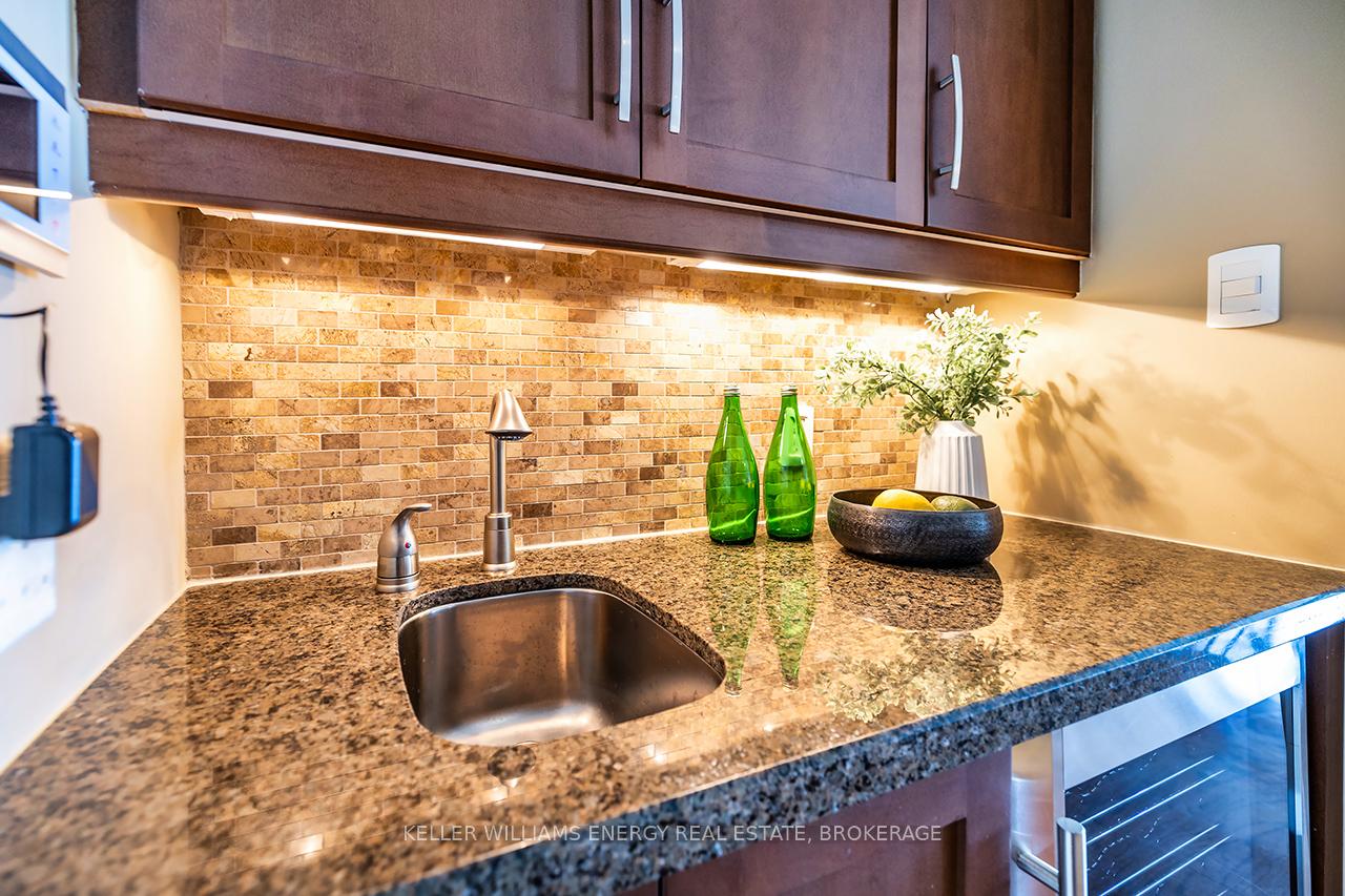 Photo 9 of Unit 4, 345 Lakebreeze Drive, Clarington, Newcastle — HOMEH