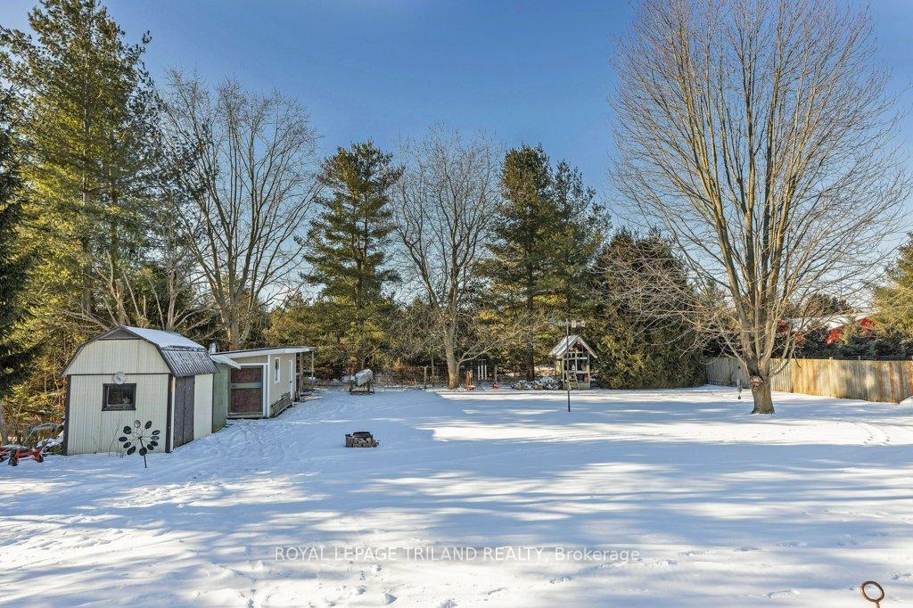 Photo 6 of 9357 Currie Road, Dutton/Dunwich, Wallacetown — HOMEH