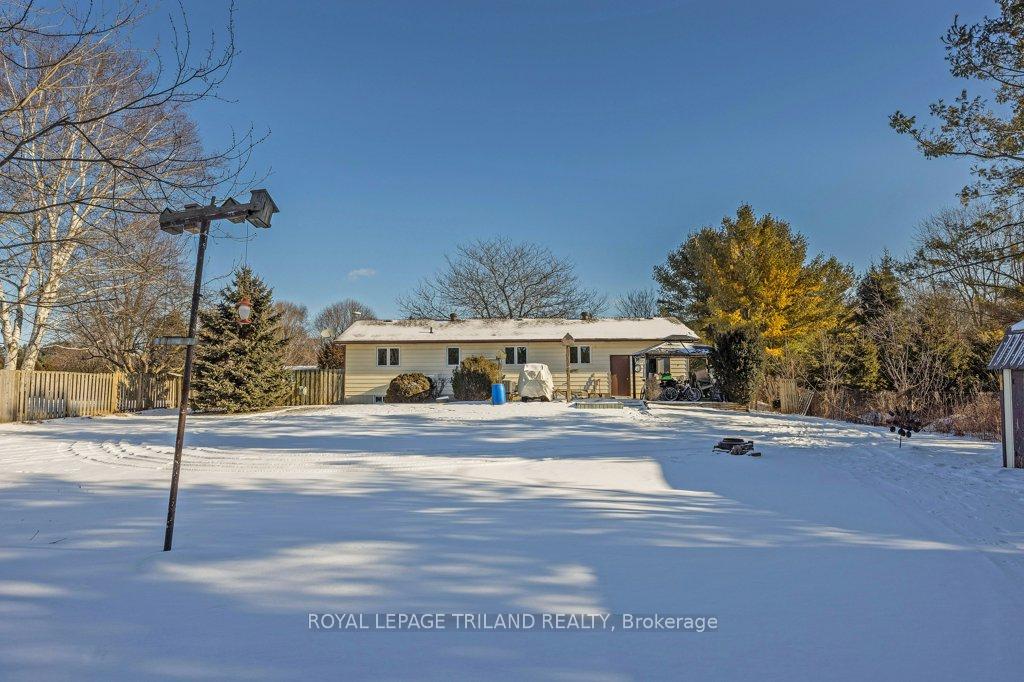 Photo 9 of 9357 Currie Road, Dutton/Dunwich, Wallacetown — HOMEH