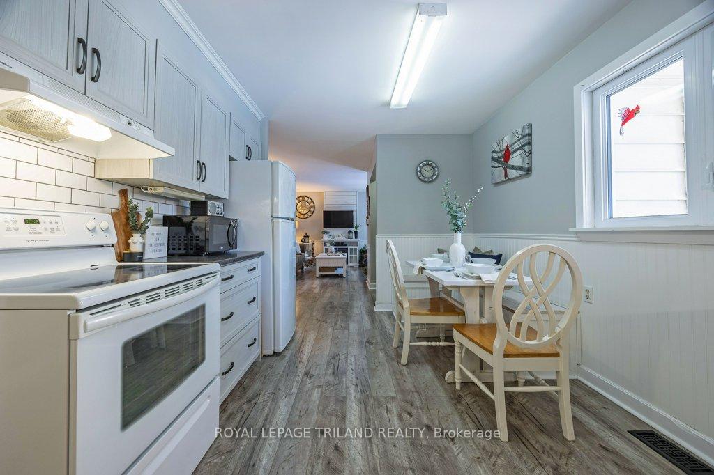 Photo 19 of 9357 Currie Road, Dutton/Dunwich, Wallacetown — HOMEH
