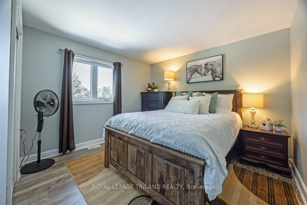 Photo 24 of 9357 Currie Road, Dutton/Dunwich, Wallacetown — HOMEH