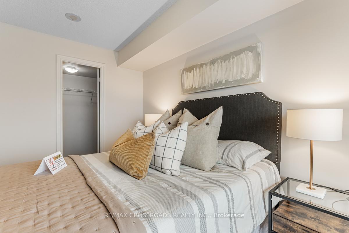 Photo 16 of Unit 909, 253 South Park Road, Markham, Commerce Valley — HOMEH