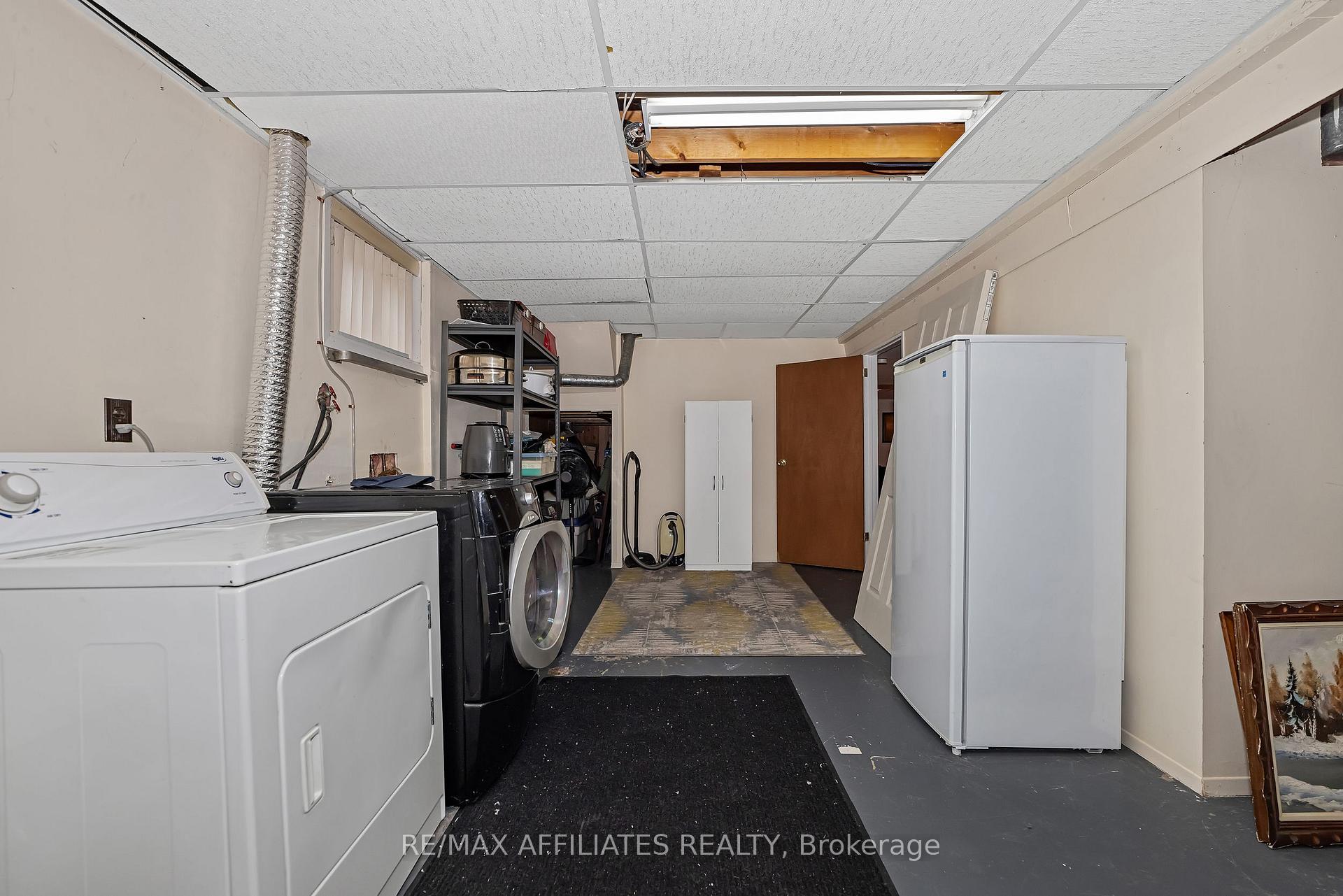 Photo 20 of 11 Tripp Crescent, Ottawa, Barrhaven - Pheasant Run — HOMEH