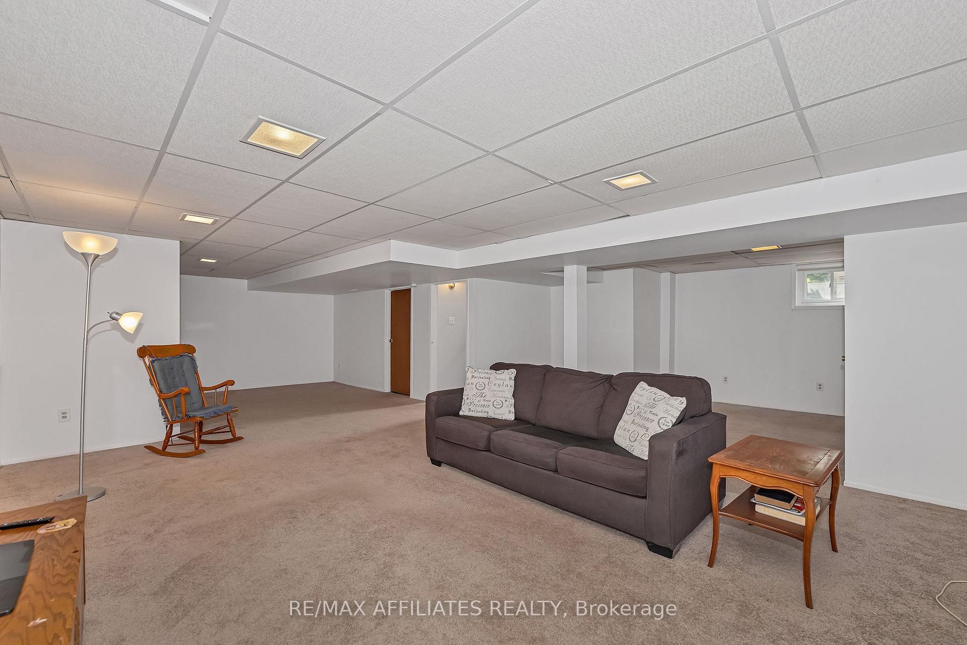 Photo 23 of 11 Tripp Crescent, Ottawa, Barrhaven - Pheasant Run — HOMEH