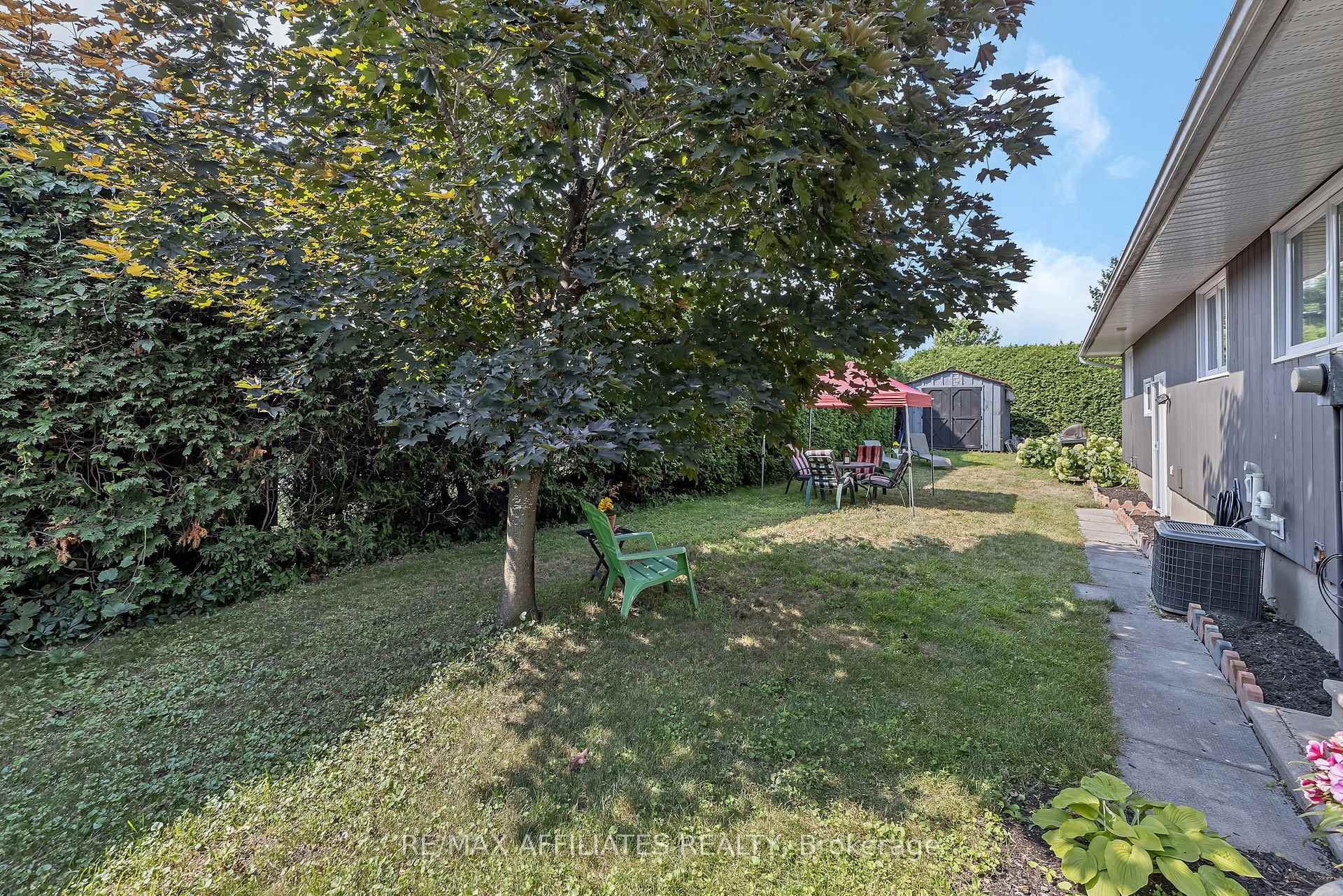 Photo 29 of 11 Tripp Crescent, Ottawa, Barrhaven - Pheasant Run — HOMEH