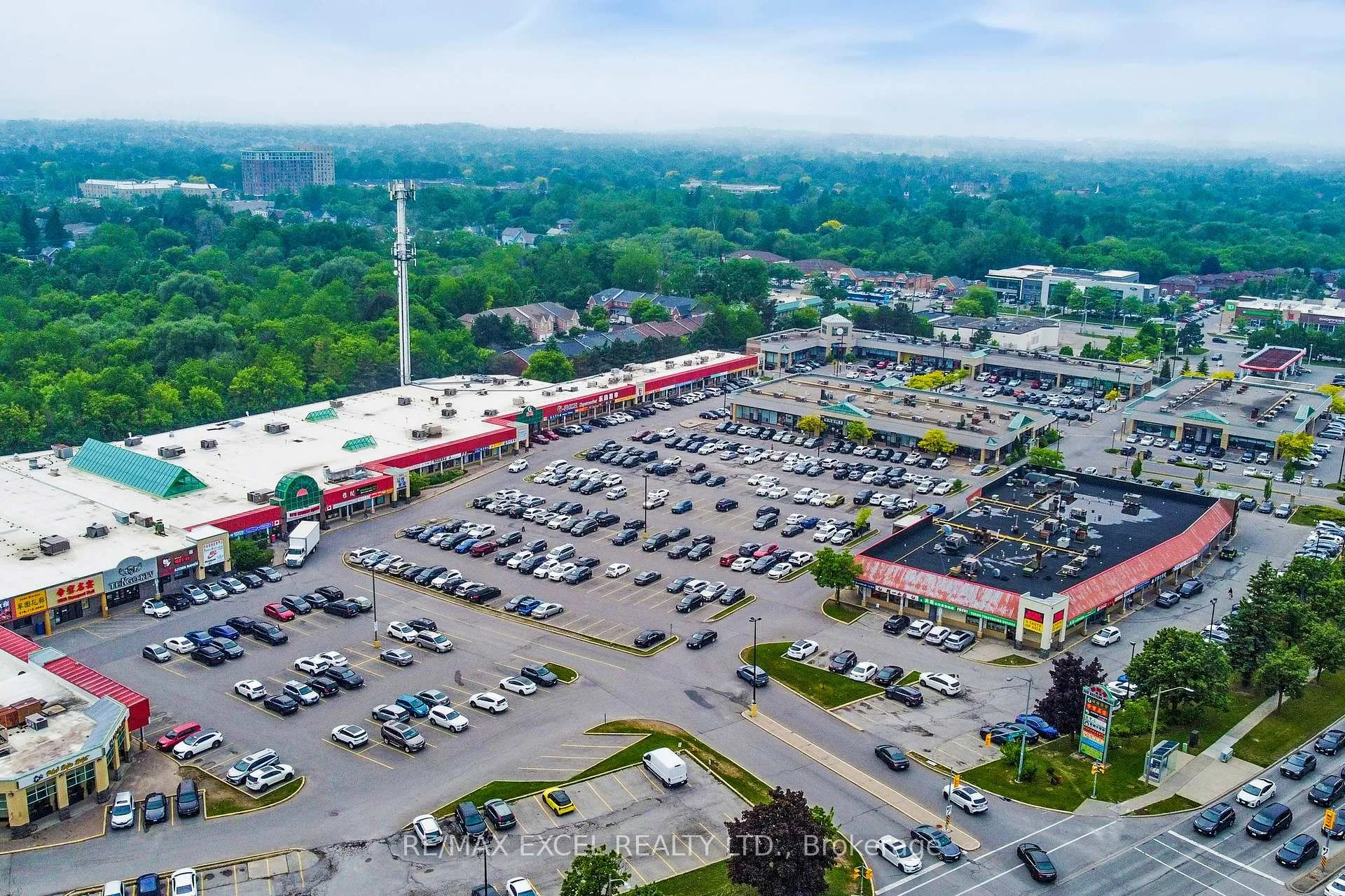 Photo 47 of 76 Unity Gardens Drive, Markham, Village Green-South Unionville — HOMEH