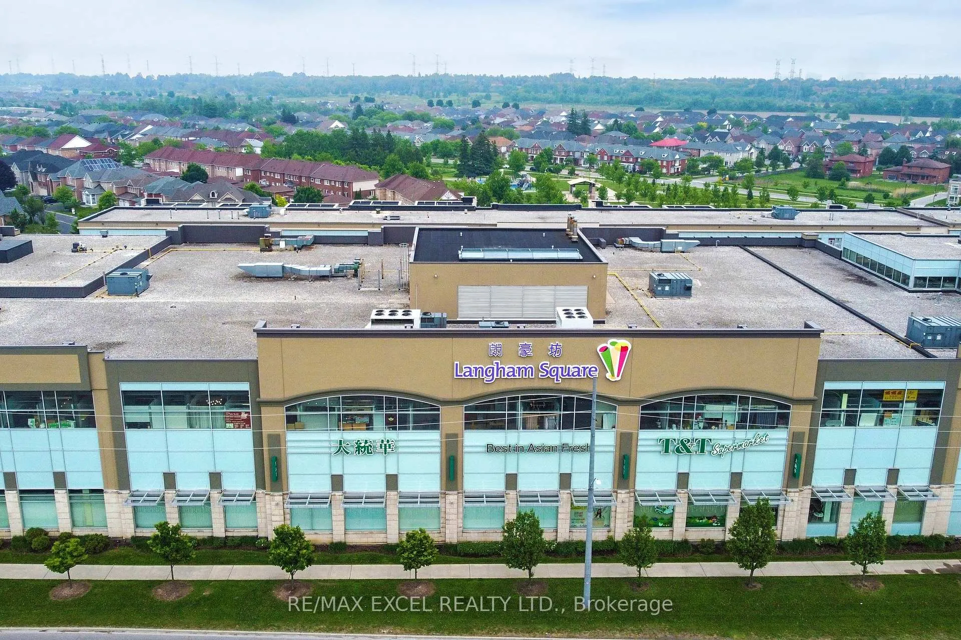 Photo 49 of 76 Unity Gardens Drive, Markham, Village Green-South Unionville — HOMEH