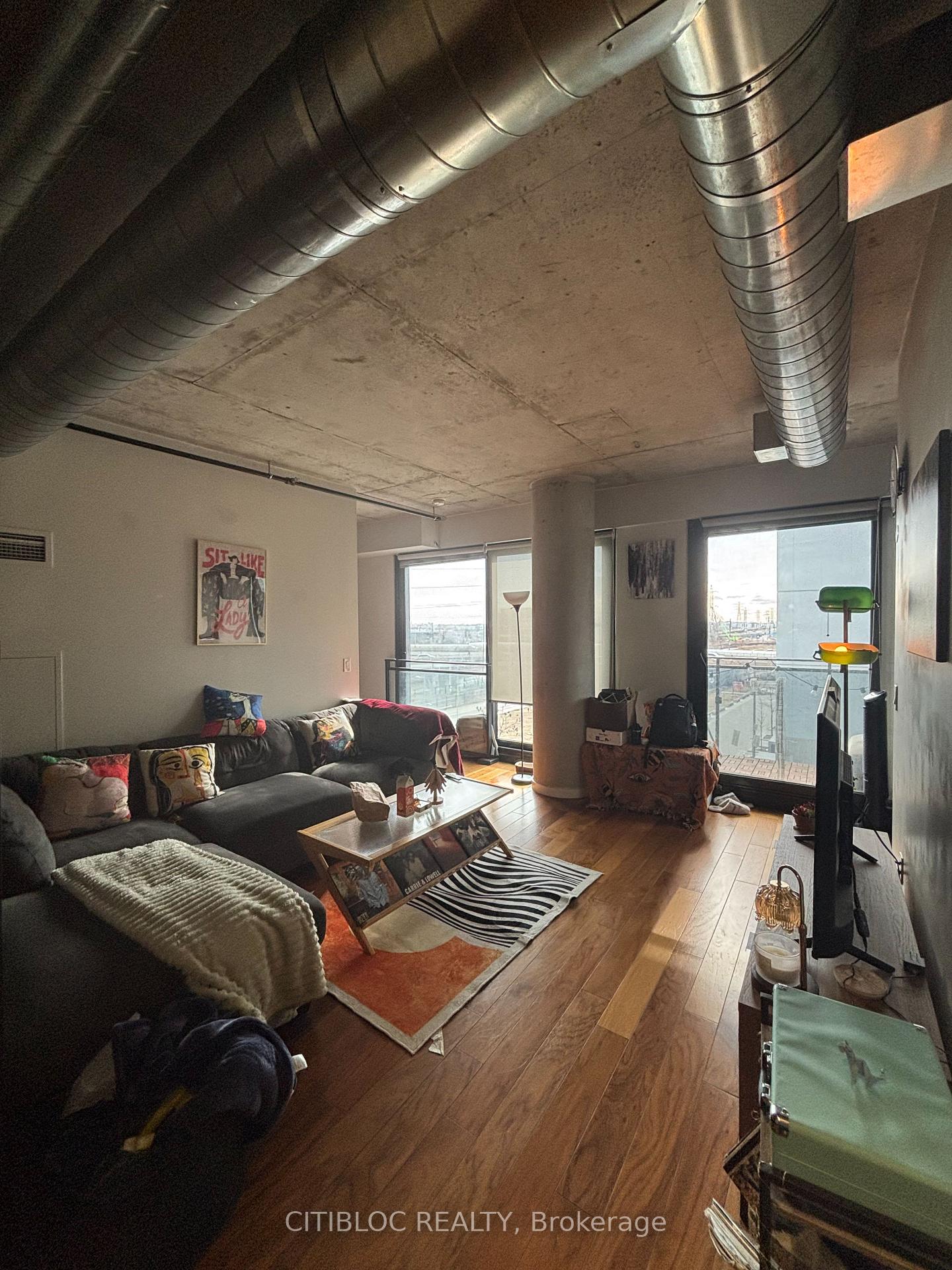 Photo 4 of Unit 505, 51 Trolley Crescent, Toronto, Moss Park — HOMEH