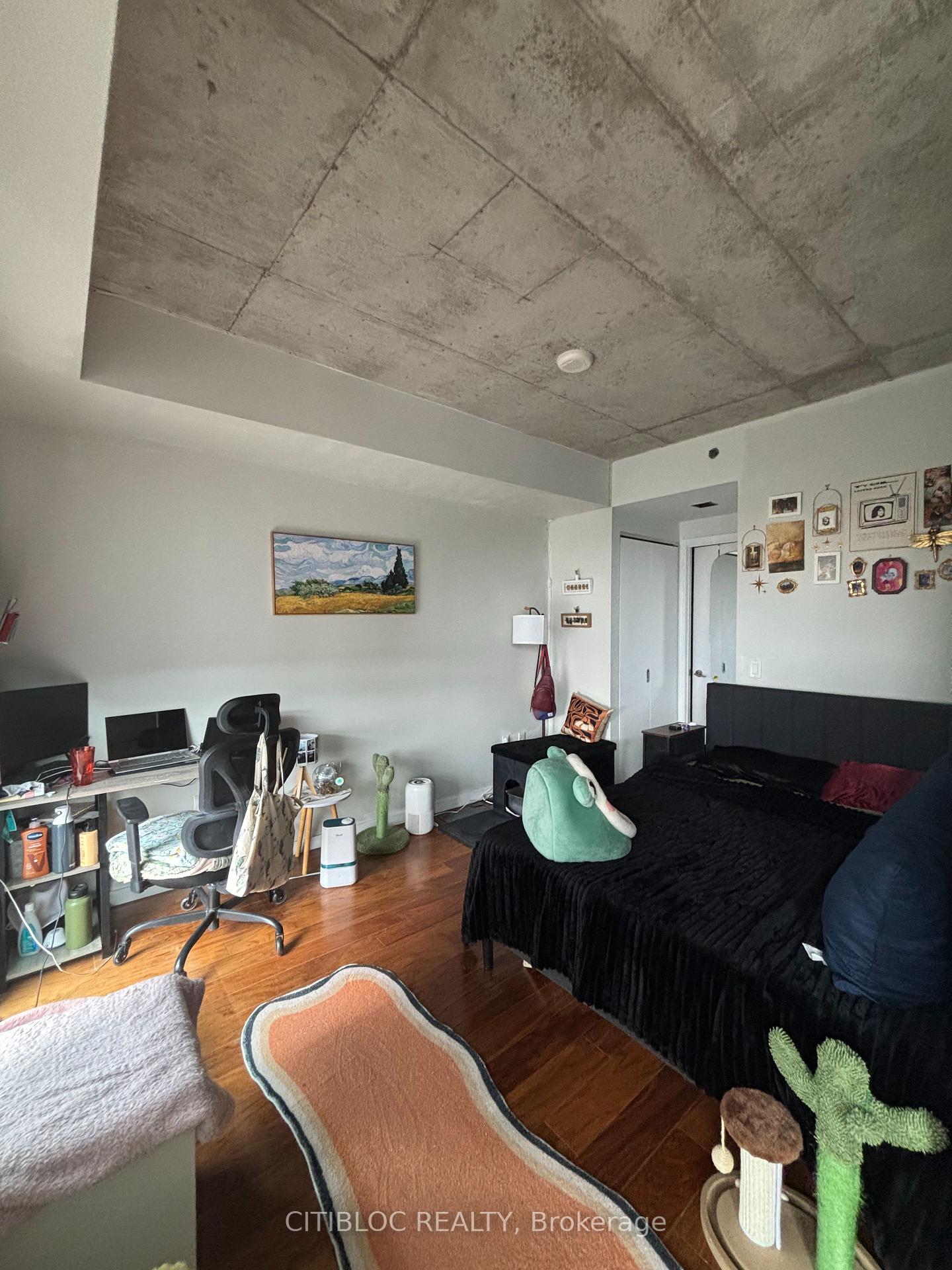 Photo 6 of Unit 505, 51 Trolley Crescent, Toronto, Moss Park — HOMEH