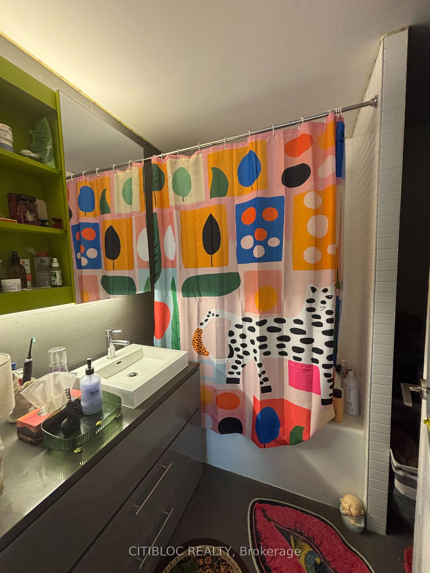 Photo 7 of Unit 505, 51 Trolley Crescent, Toronto, Moss Park — HOMEH