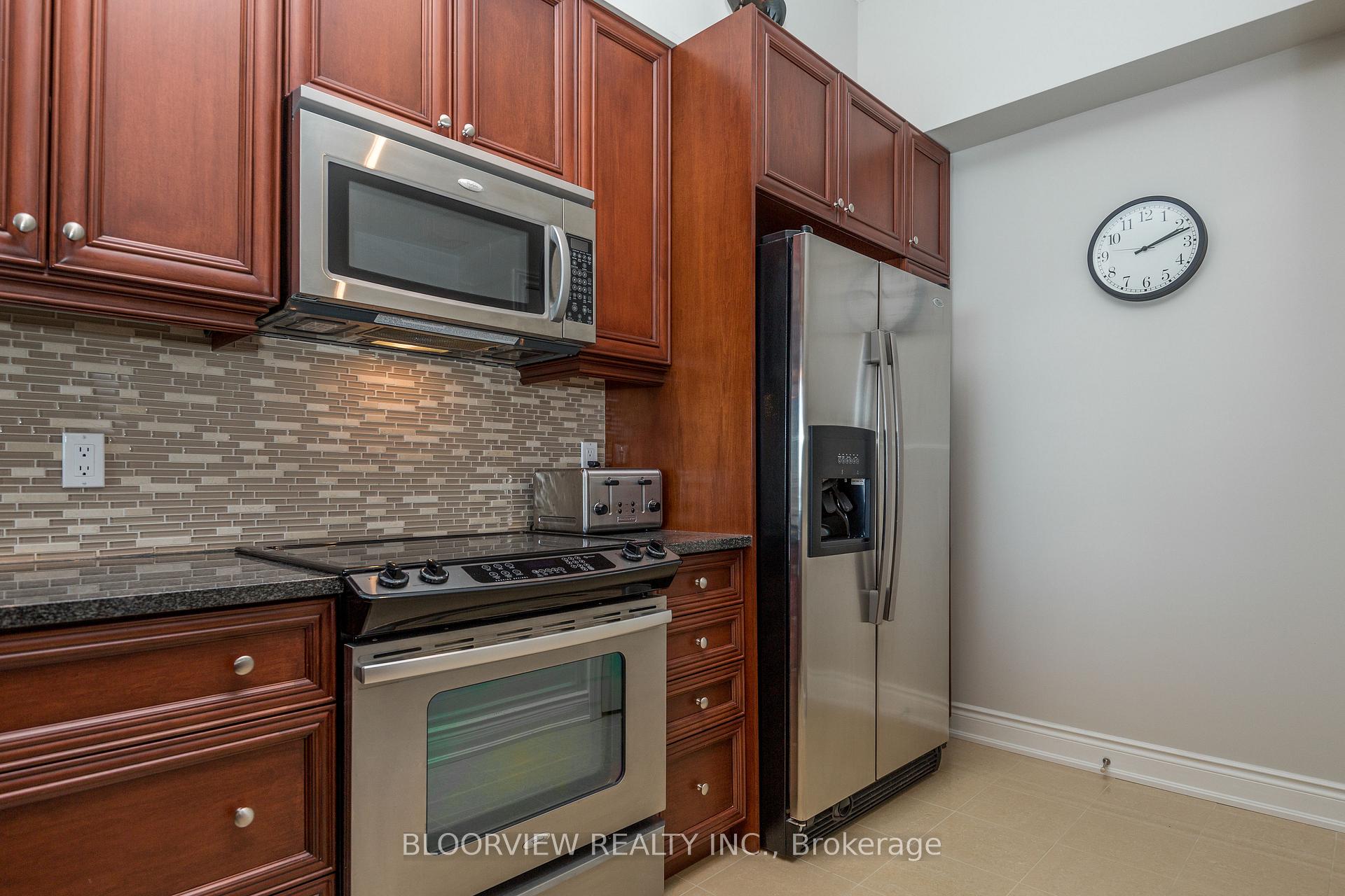 Photo 30 of Unit UPH02, 699 Aberdeen Boulevard, Midland — HOMEH