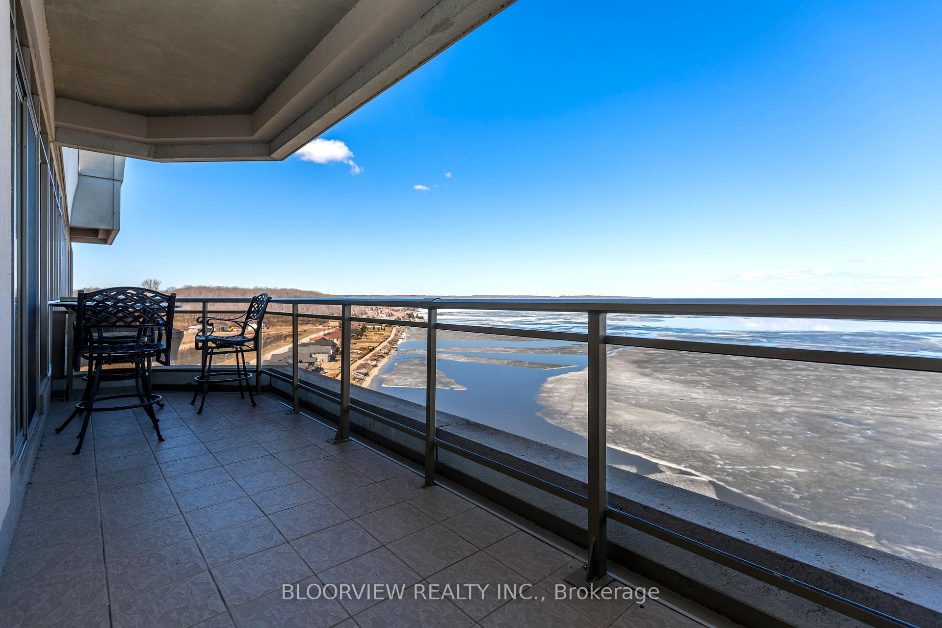 Photo 33 of Unit UPH02, 699 Aberdeen Boulevard, Midland — HOMEH