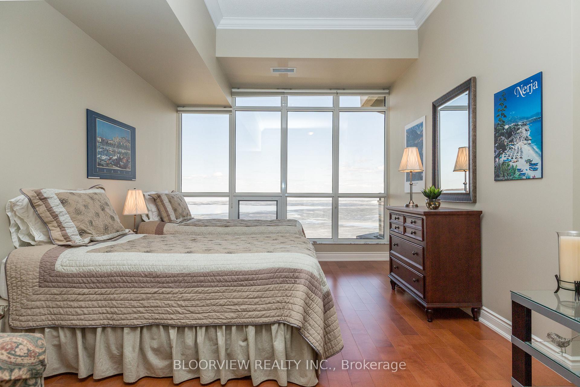 Photo 44 of Unit UPH02, 699 Aberdeen Boulevard, Midland — HOMEH
