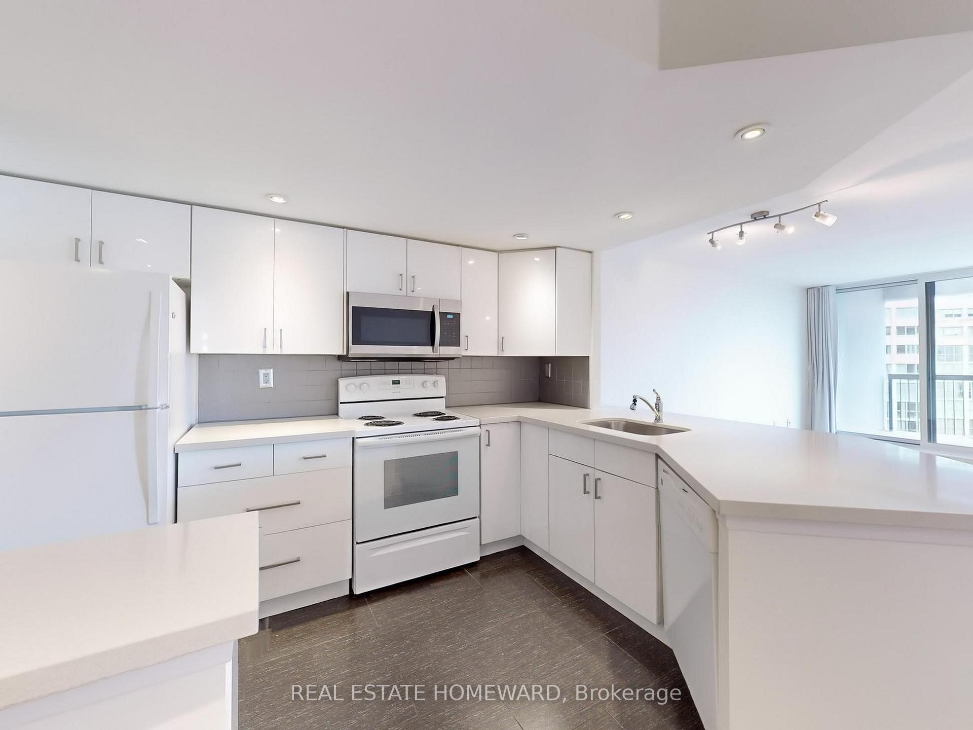 Photo 5 of Unit PH02, 77 Maitland Place, Toronto, Cabbagetown-South St. James Town — HOMEH
