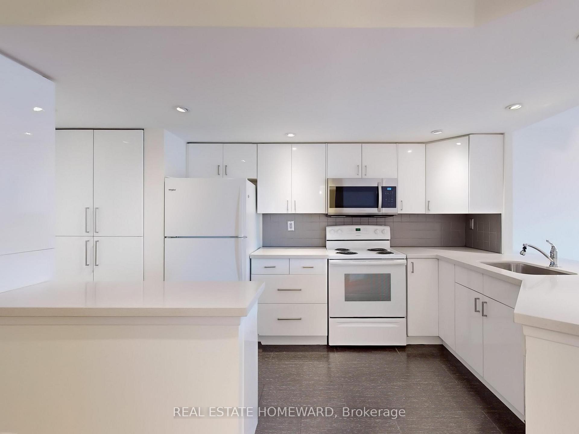 Photo 6 of Unit PH02, 77 Maitland Place, Toronto, Cabbagetown-South St. James Town — HOMEH