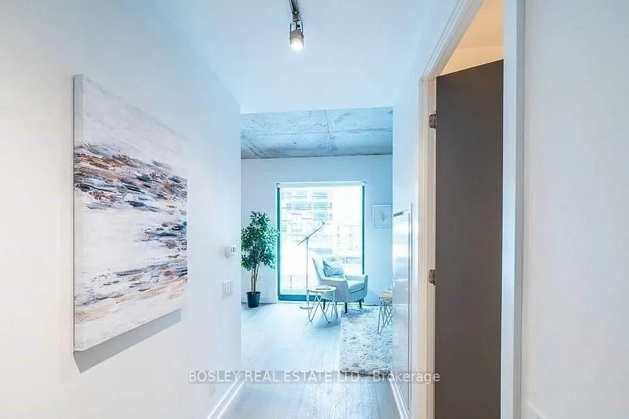 Photo 2 of Unit 401, 11 Charlotte Street, Toronto, Waterfront Communities — HOMEH
