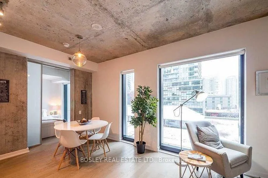 Photo 4 of Unit 401, 11 Charlotte Street, Toronto, Waterfront Communities — HOMEH