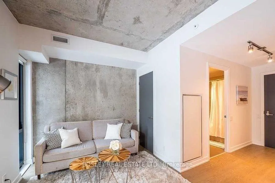 Photo 9 of Unit 401, 11 Charlotte Street, Toronto, Waterfront Communities — HOMEH