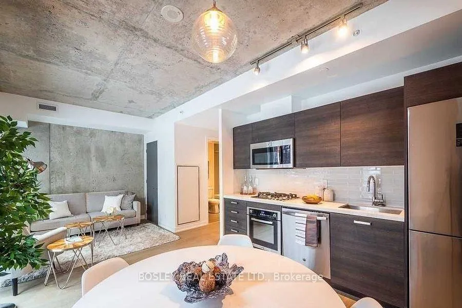 Photo 13 of Unit 401, 11 Charlotte Street, Toronto, Waterfront Communities — HOMEH