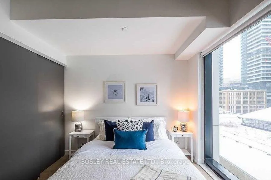 Photo 16 of Unit 401, 11 Charlotte Street, Toronto, Waterfront Communities — HOMEH