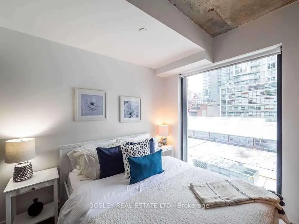 Photo 19 of Unit 401, 11 Charlotte Street, Toronto, Waterfront Communities — HOMEH