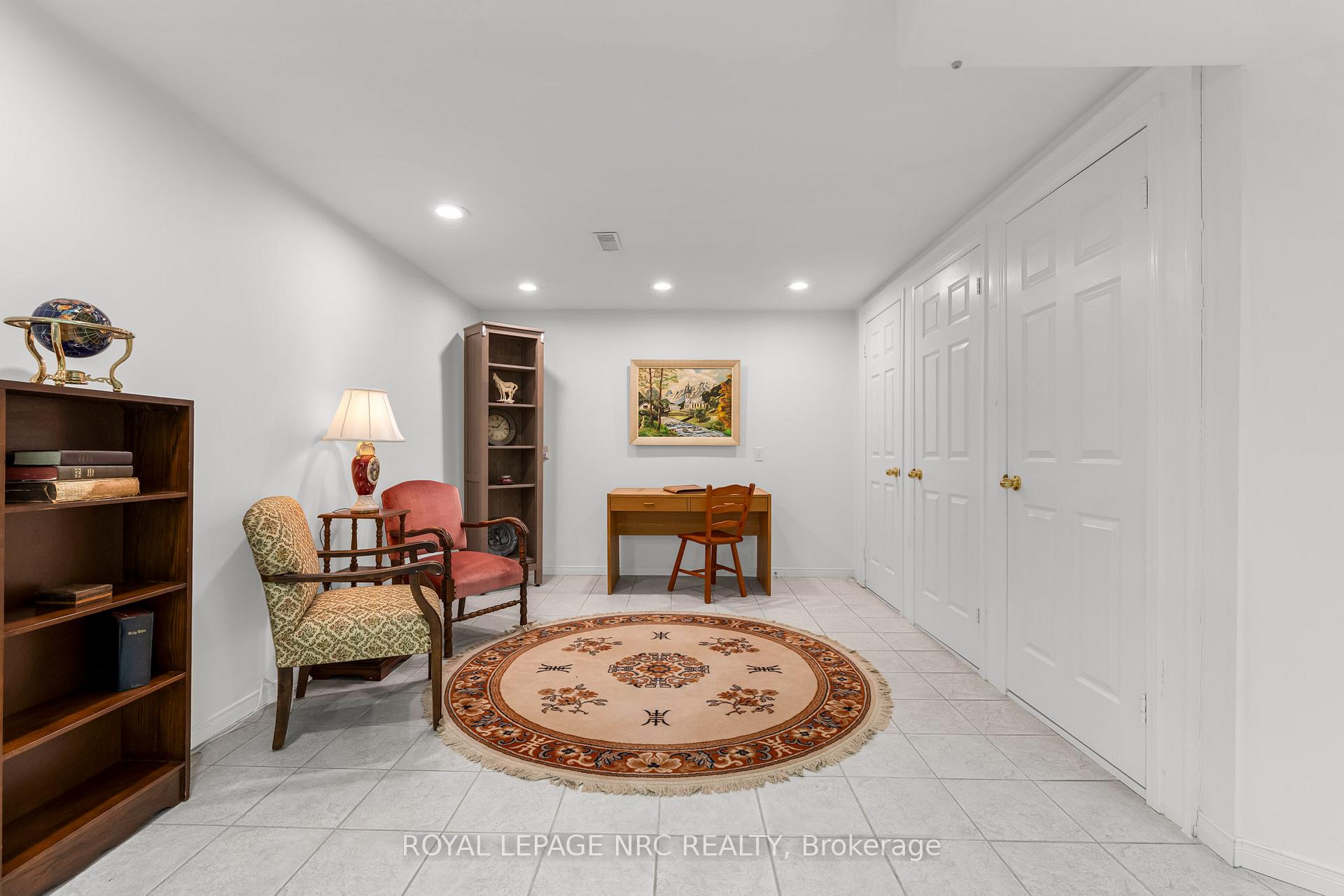 Photo 26 of Unit 28, 370 Silverbirch Boulevard, Hamilton, Villages of Glancaster — HOMEH