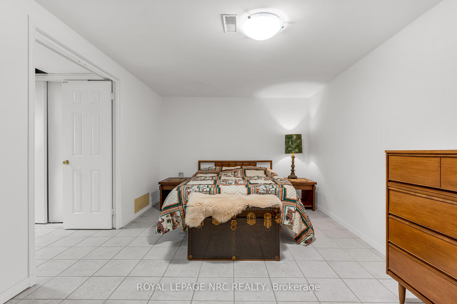 Photo 28 of Unit 28, 370 Silverbirch Boulevard, Hamilton, Villages of Glancaster — HOMEH