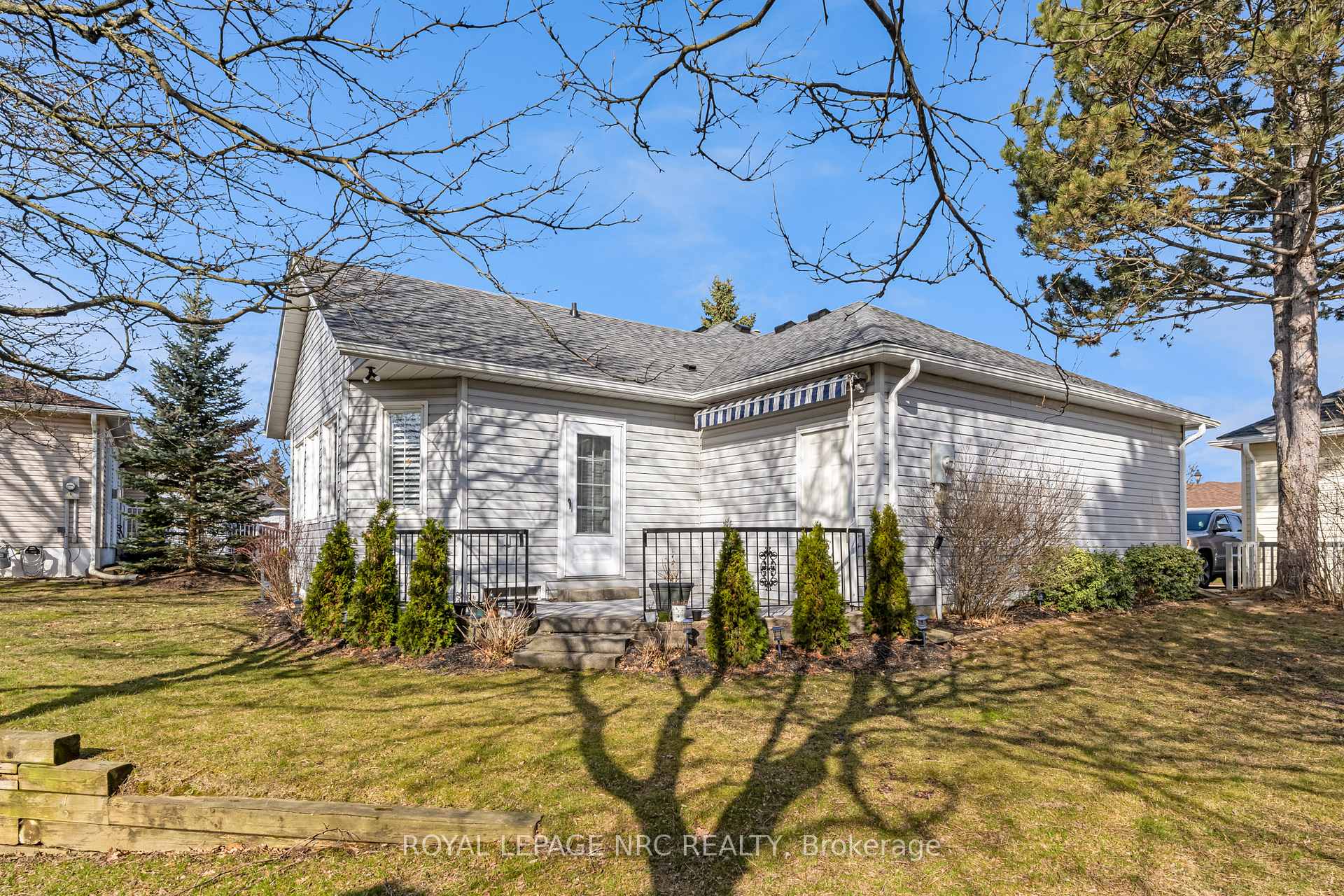 Photo 30 of Unit 28, 370 Silverbirch Boulevard, Hamilton, Villages of Glancaster — HOMEH
