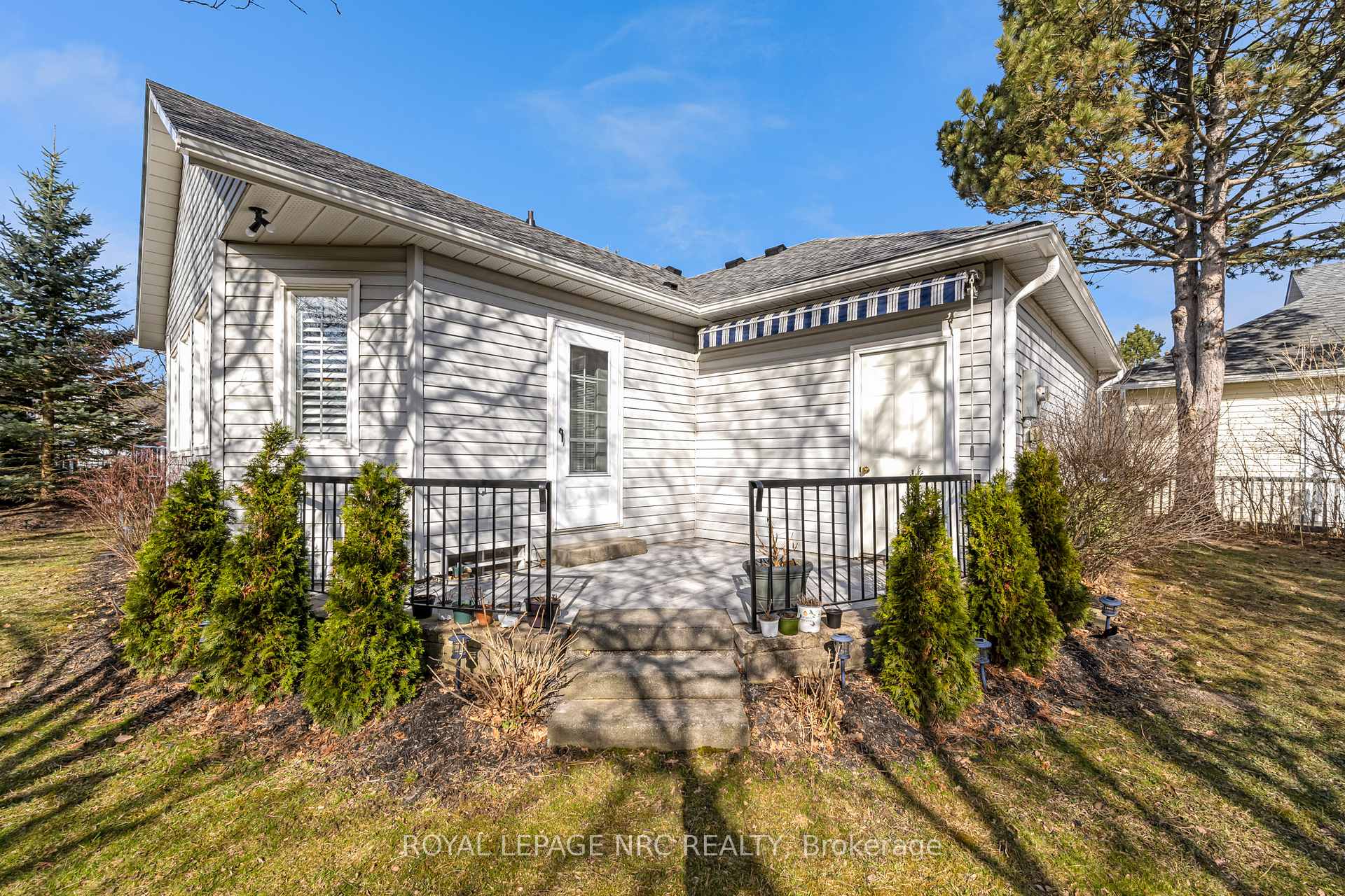 Photo 32 of Unit 28, 370 Silverbirch Boulevard, Hamilton, Villages of Glancaster — HOMEH