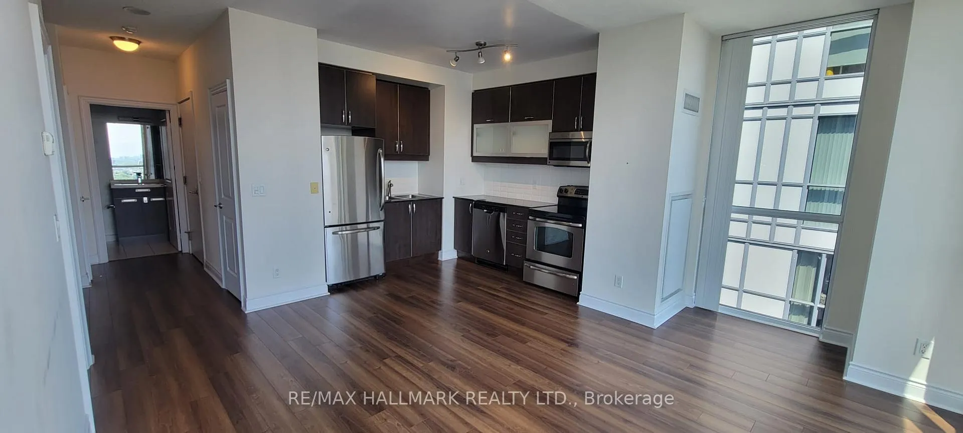 Photo 3 of Unit 2301, 28 Ted Rogers Way, Toronto, Church-Yonge Corridor — HOMEH