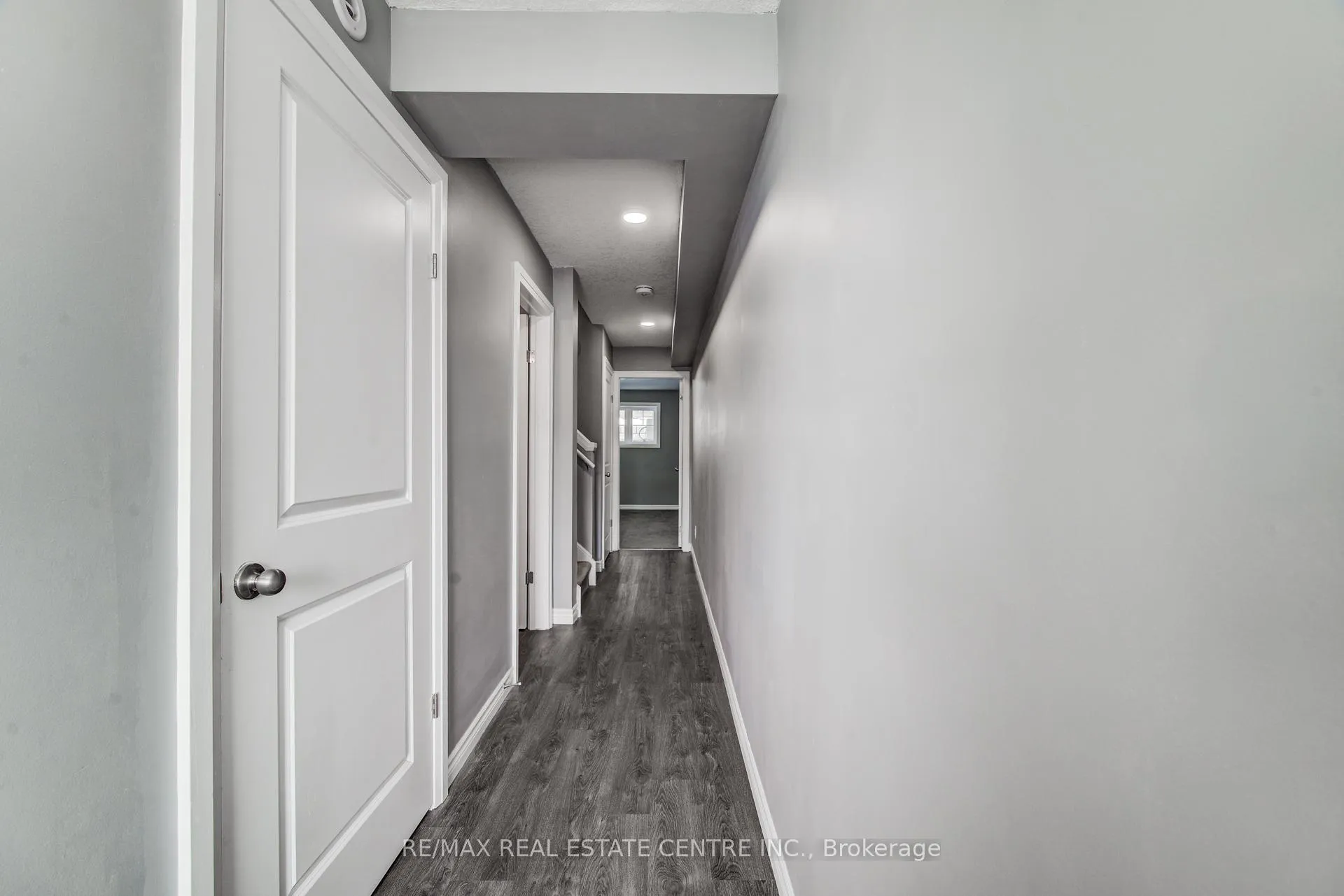 Photo 3 of Unit D5, 24 Morrison Road, Kitchener — HOMEH