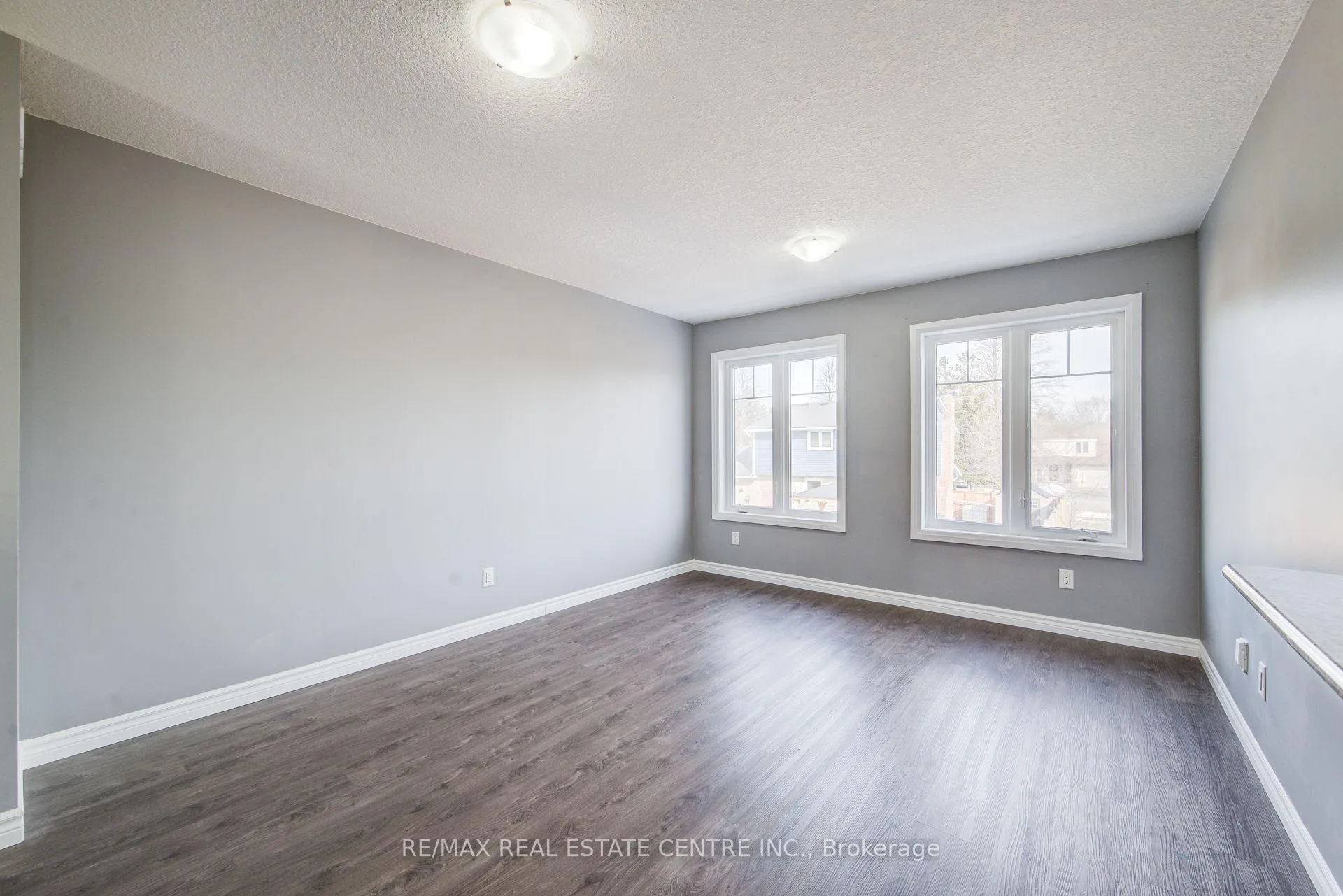 Photo 9 of Unit D5, 24 Morrison Road, Kitchener — HOMEH