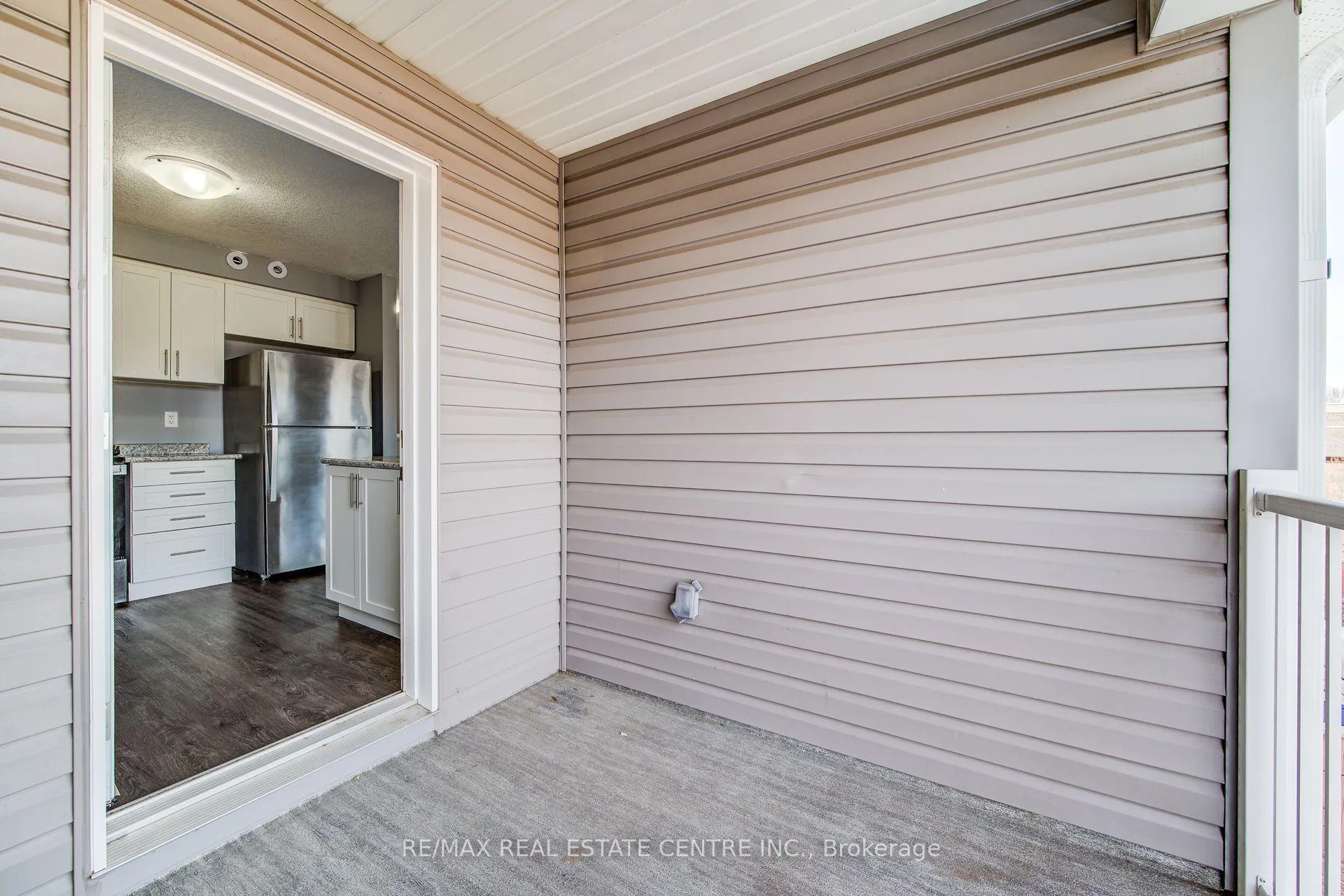 Photo 22 of Unit D5, 24 Morrison Road, Kitchener — HOMEH